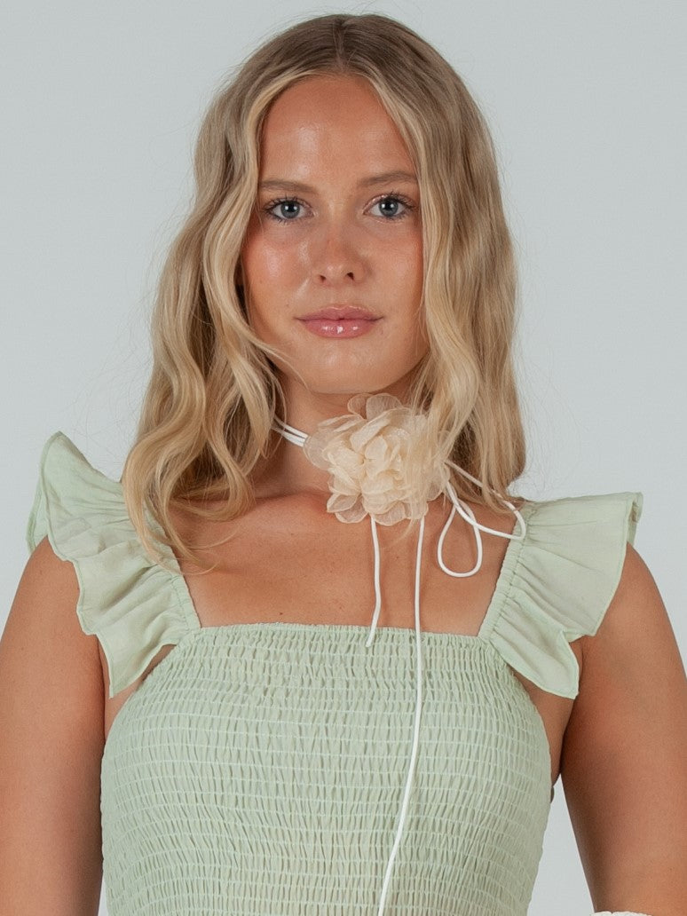 BLOOMING FLORAL FLOWER TIE