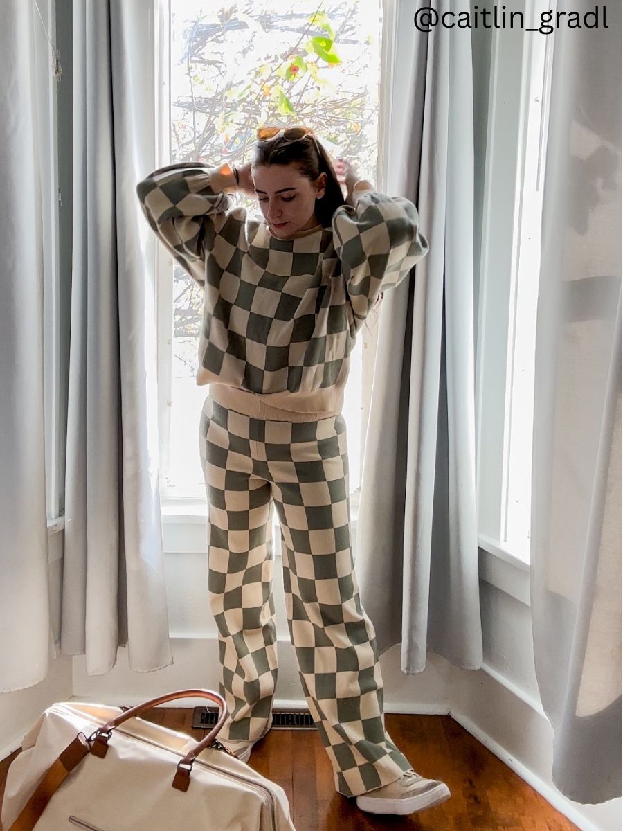 CHECKERED SWEATER SET