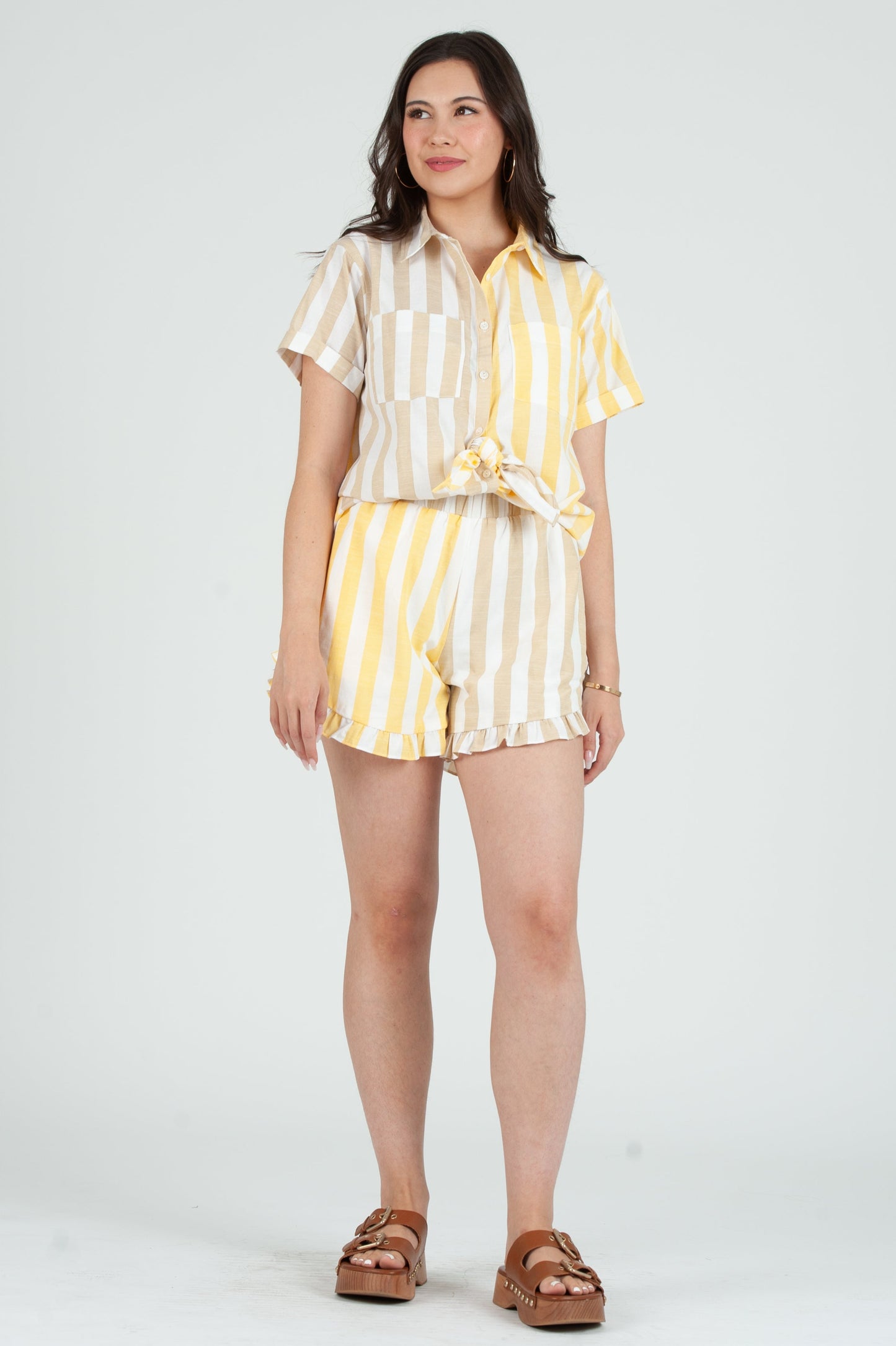 Women's Color Blocked Striped Ruffle Hem Shorts