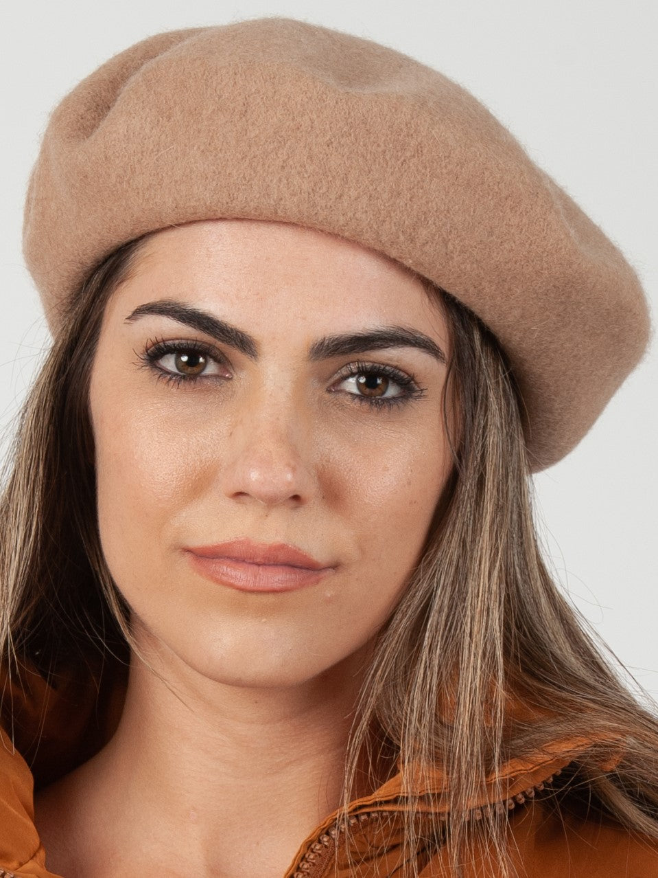 CHERIE CLASSIC BERET-TAN