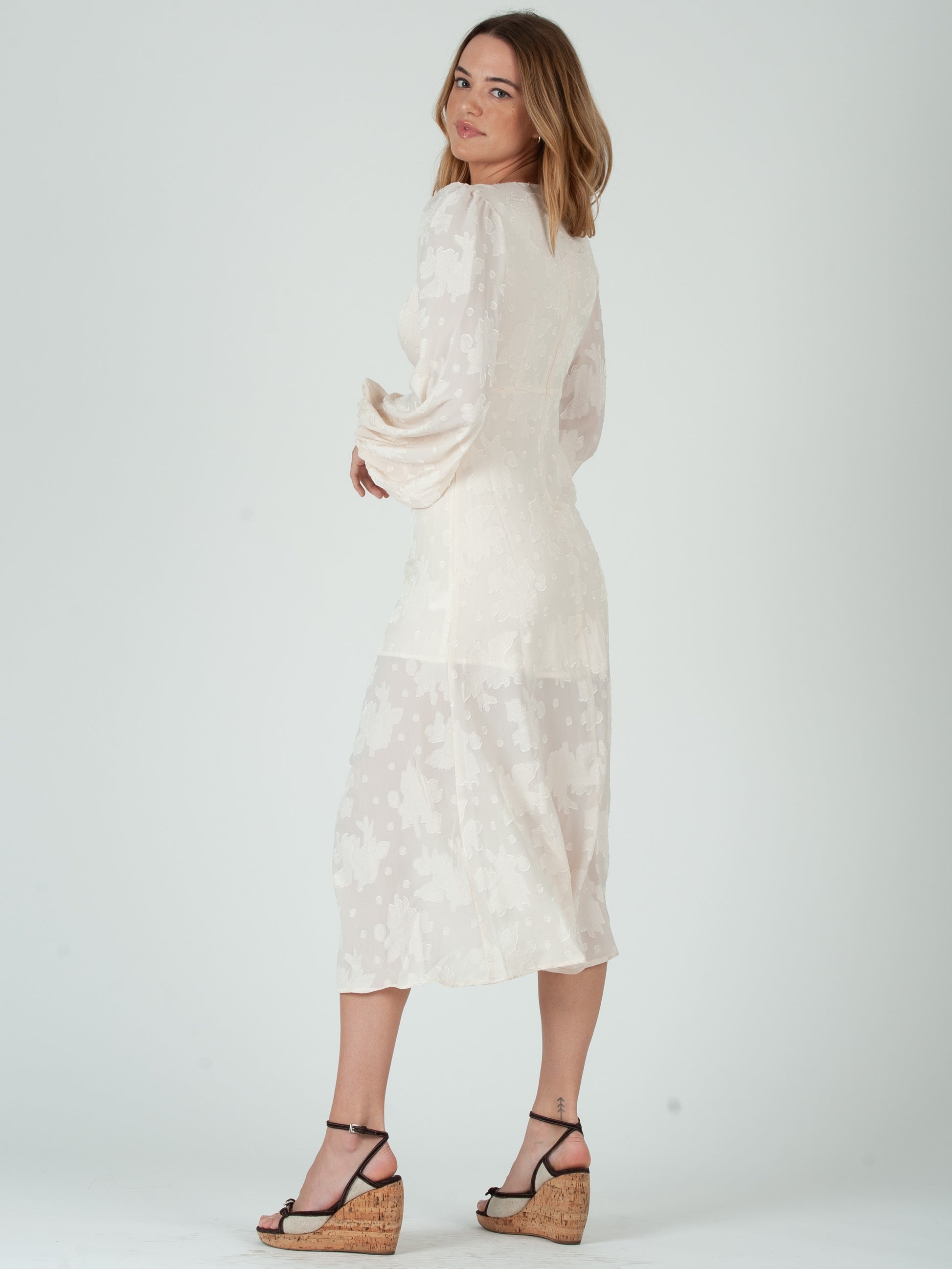 IVORY FLORAL MIDI DRESS