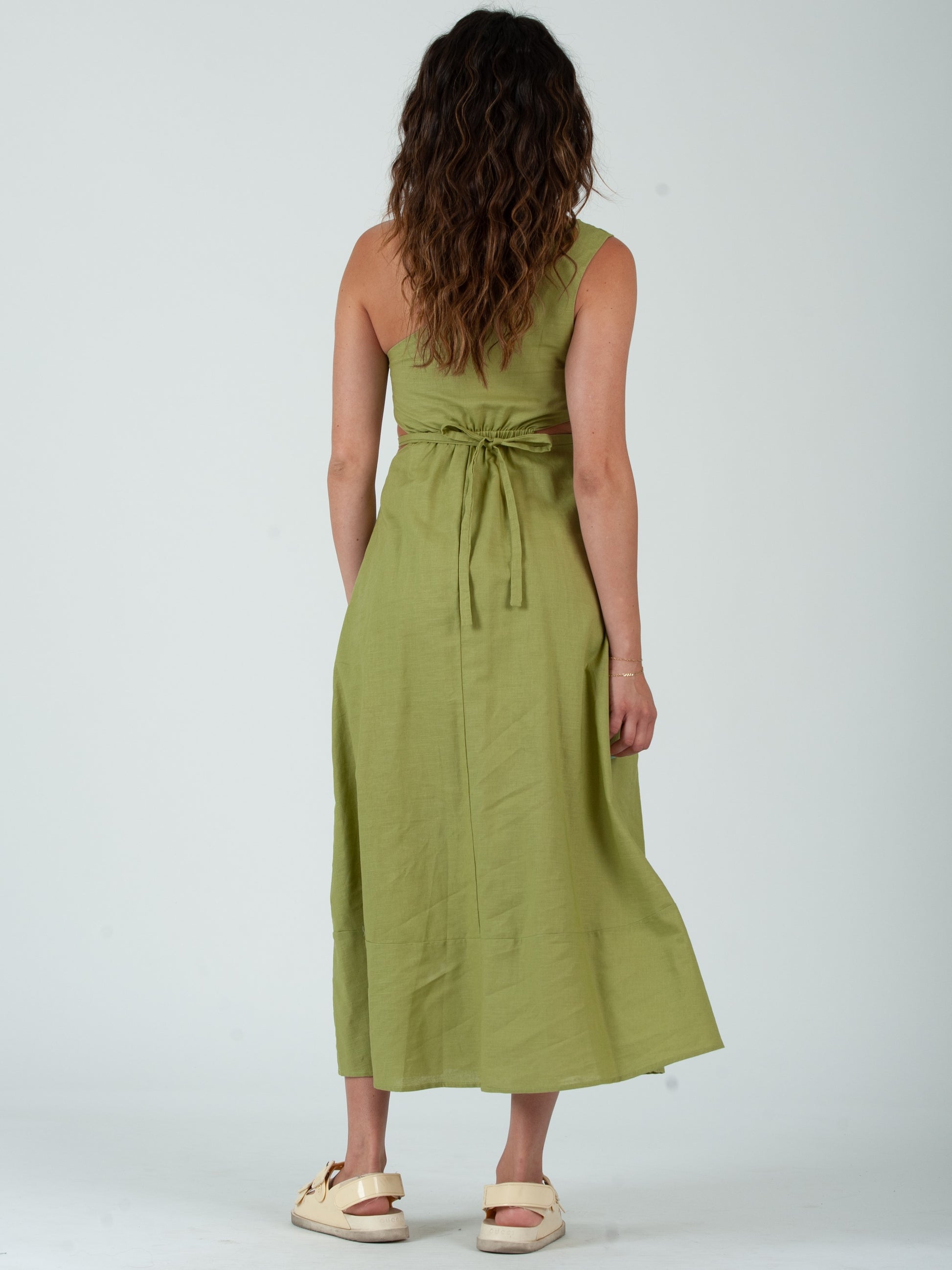 ONE SHOULDER MAXI DRESS