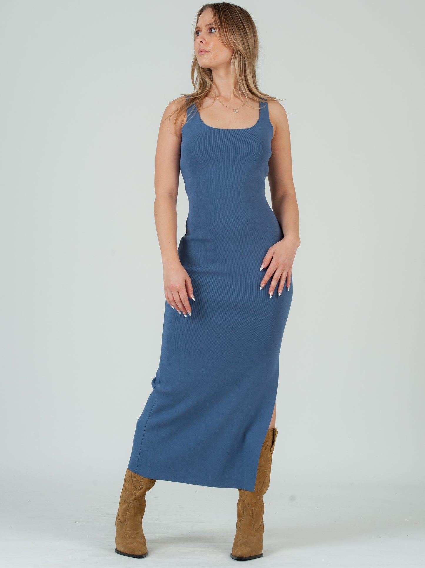 BLUE KNIT MAXI DRESS