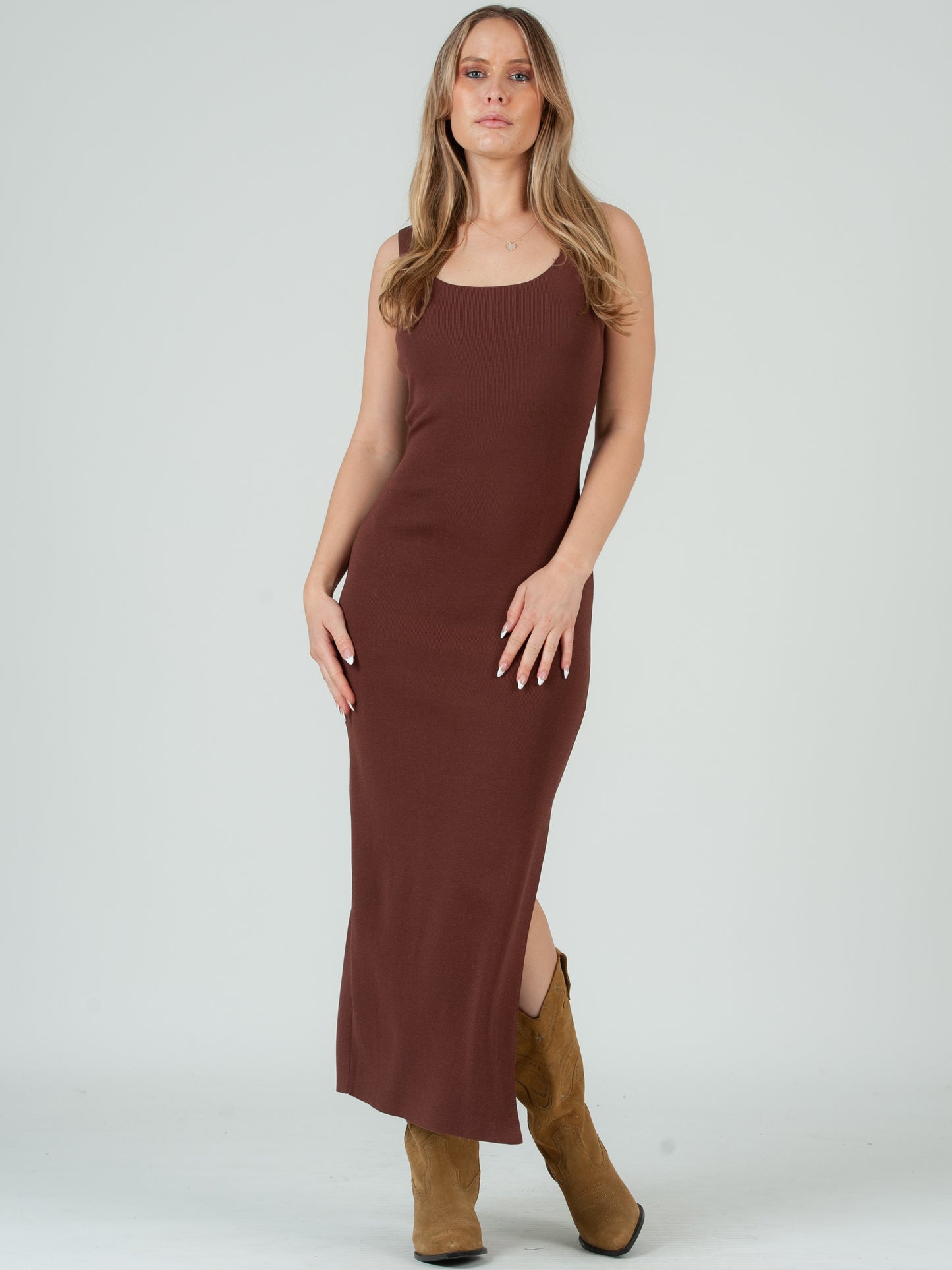 BROWN KNIT MAXI DRESS
