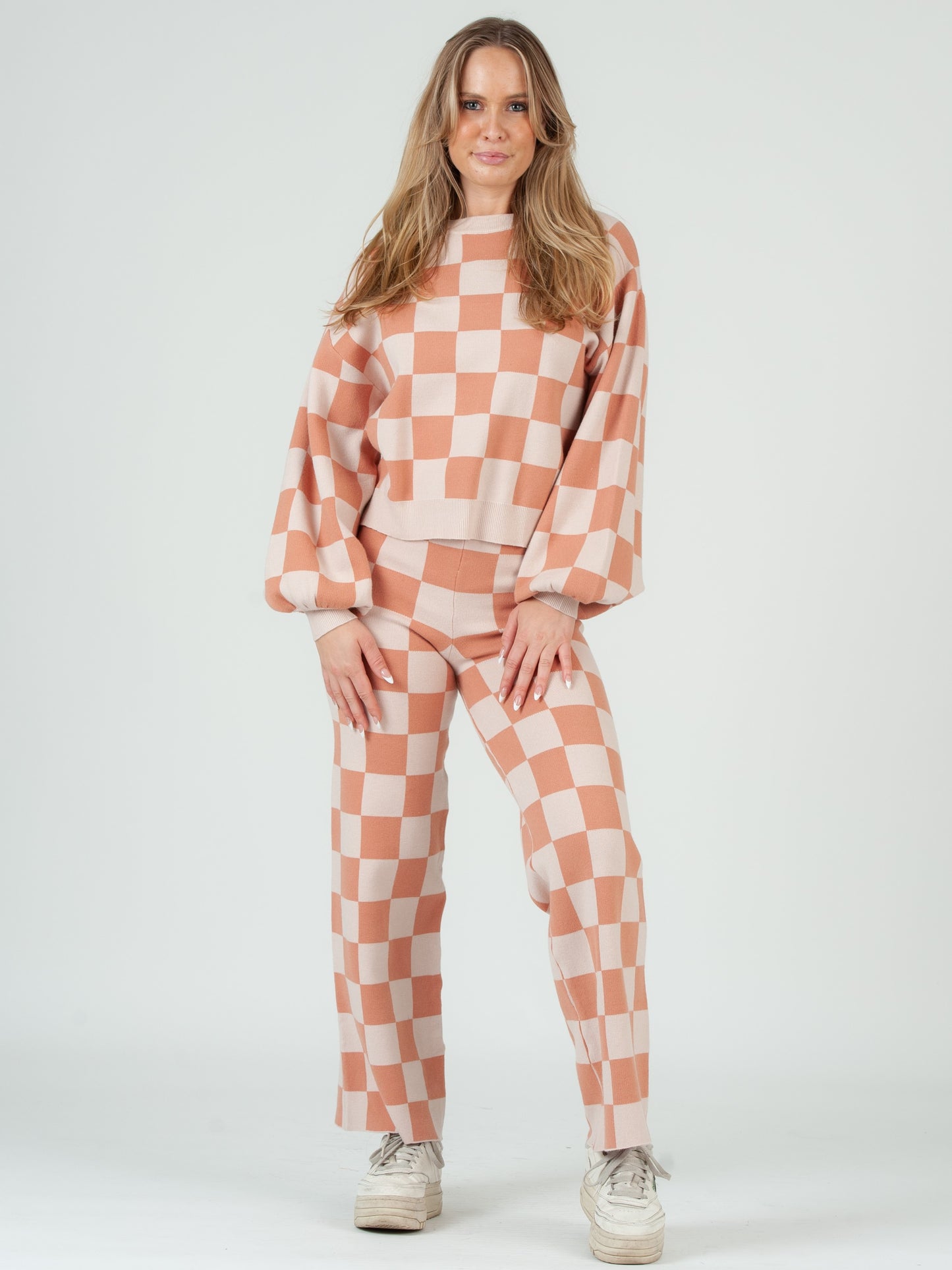 CHECKERED SWEATER SET