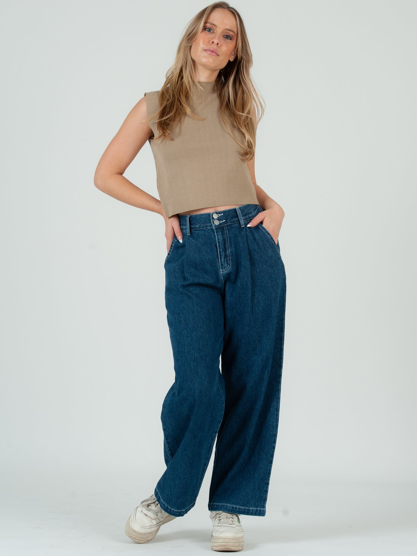 Women's Knit Sleeveless Mock Neck Top