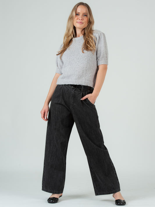 Women's Boucle Crew Neck Short Sleeve Sweater in Grey