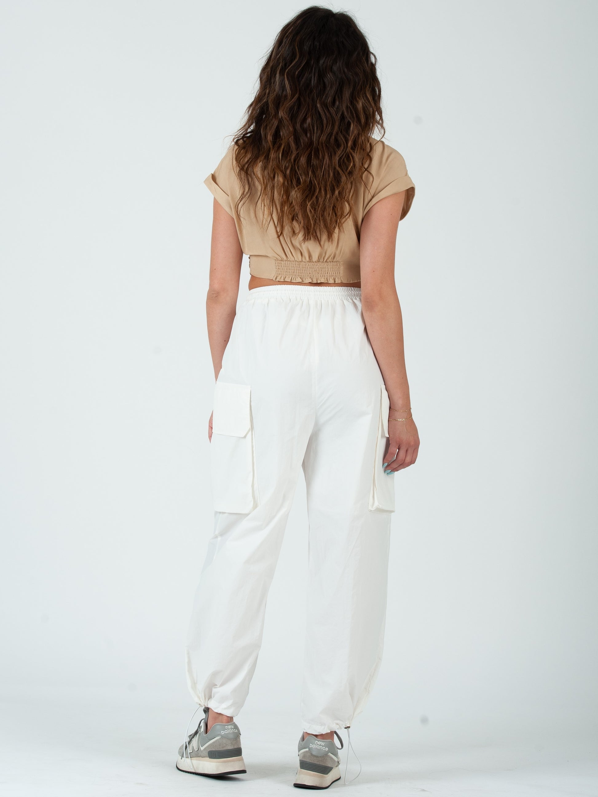 TWIST FRONT CROP TOP