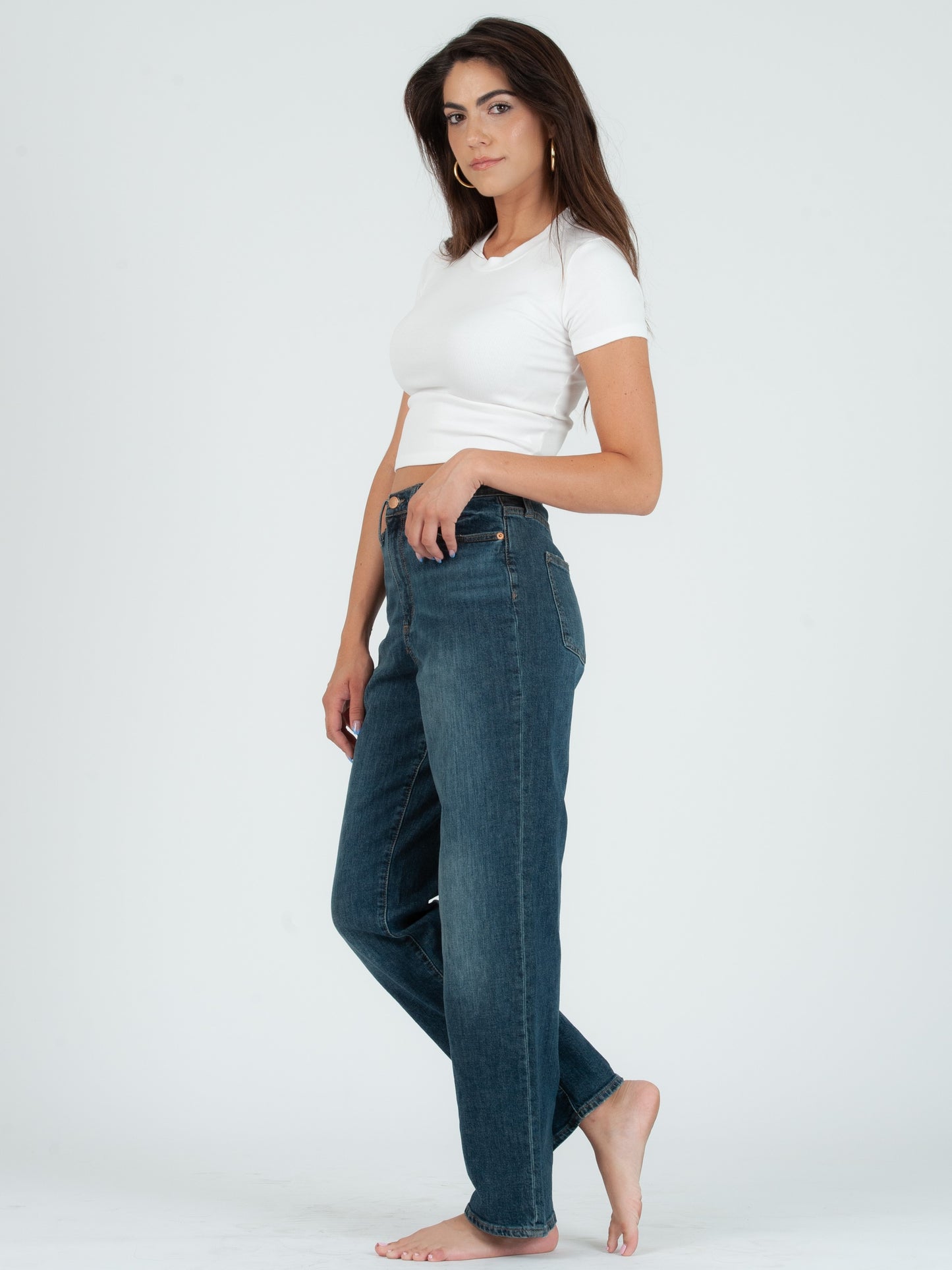 NICOLE ROUND NECK CROPPED TEE-WHITE