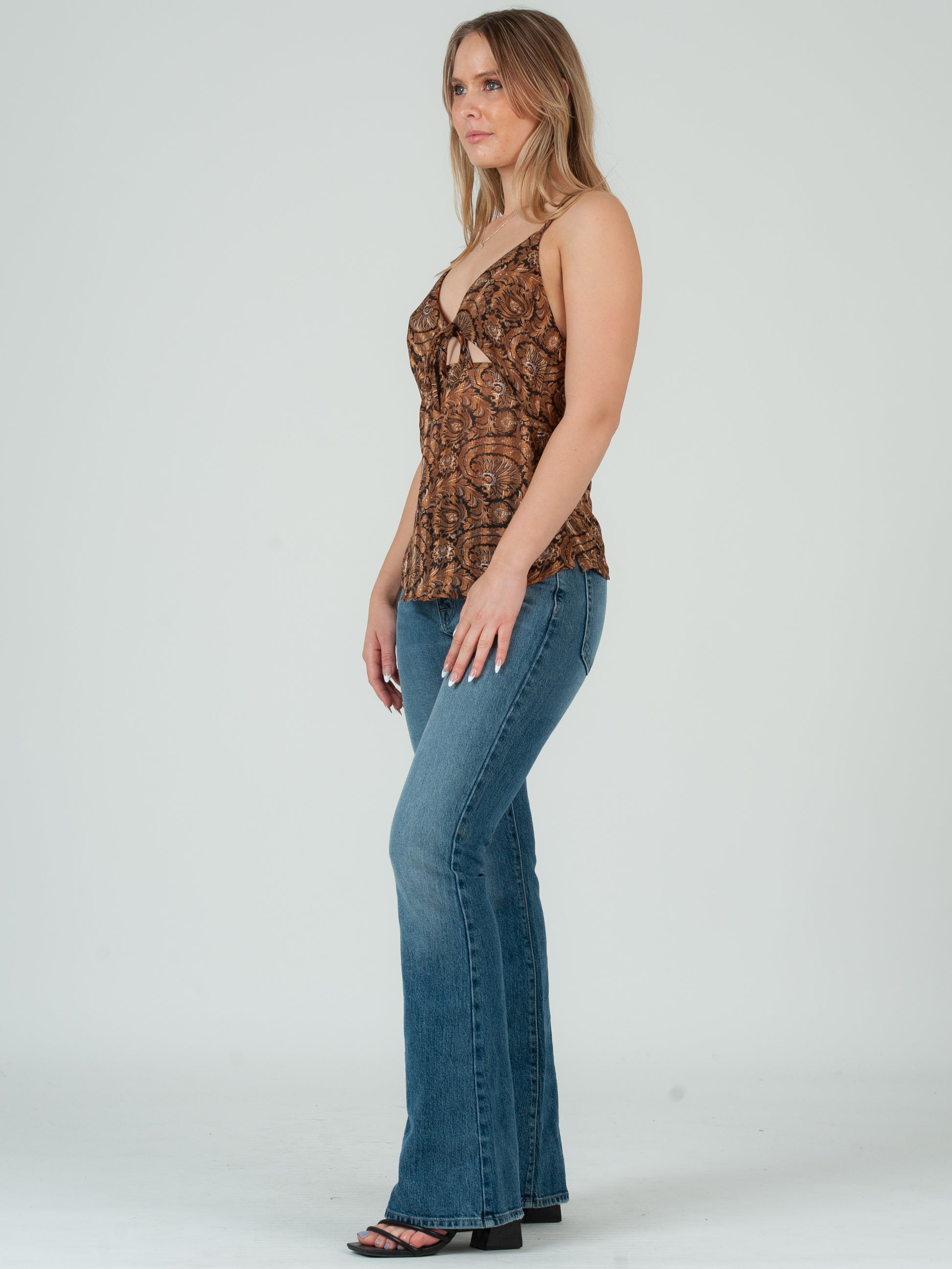 PRINTED CAMI TOP