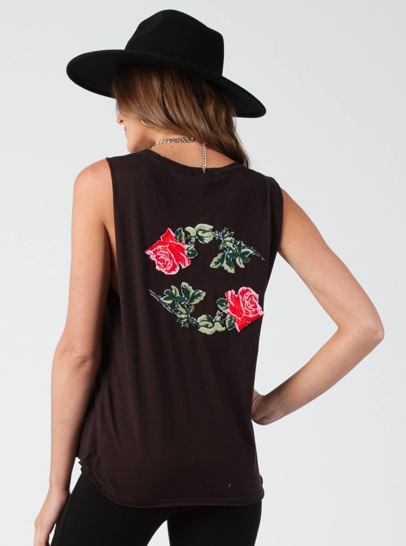 MUSCLE TANK WITH ROSE PATCH