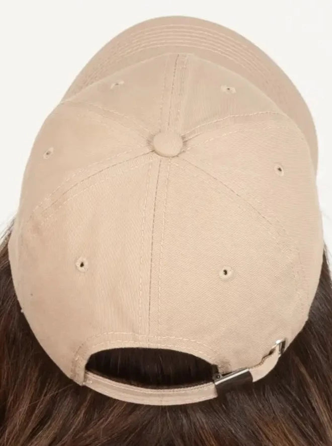 CLASSIC BASEBALL CAP