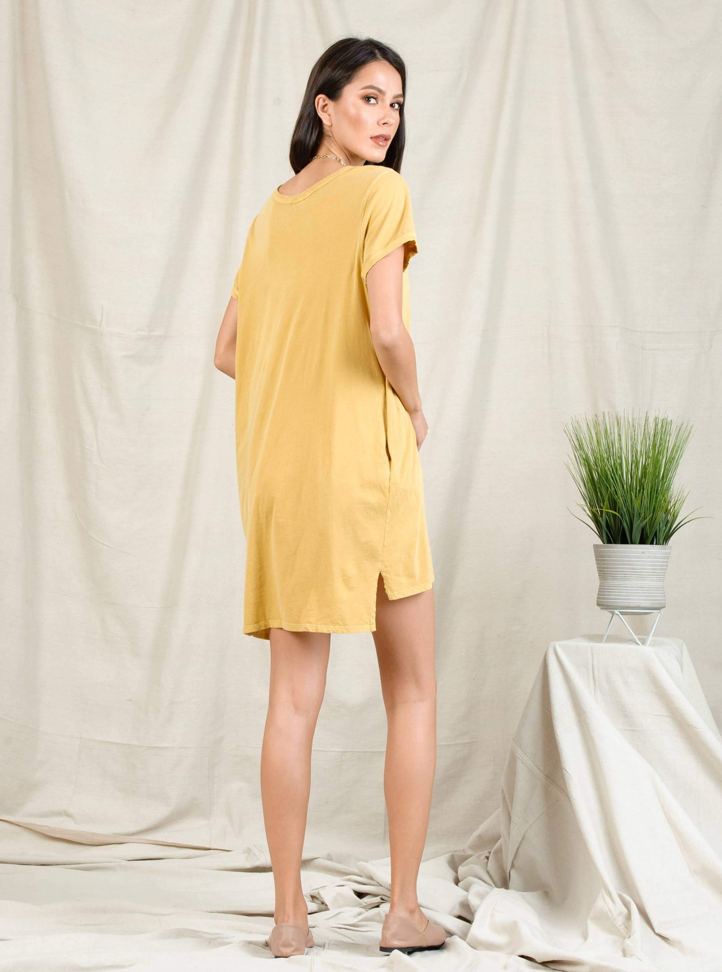 DIANA TEE DRESS-MUSTARD