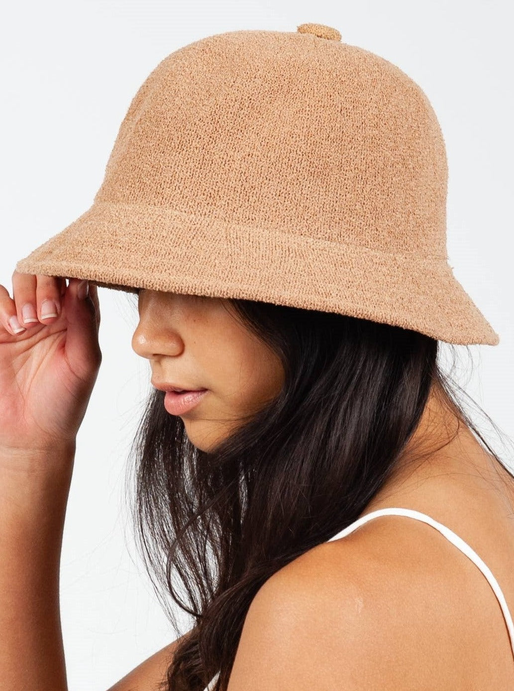 BUCKET HAT