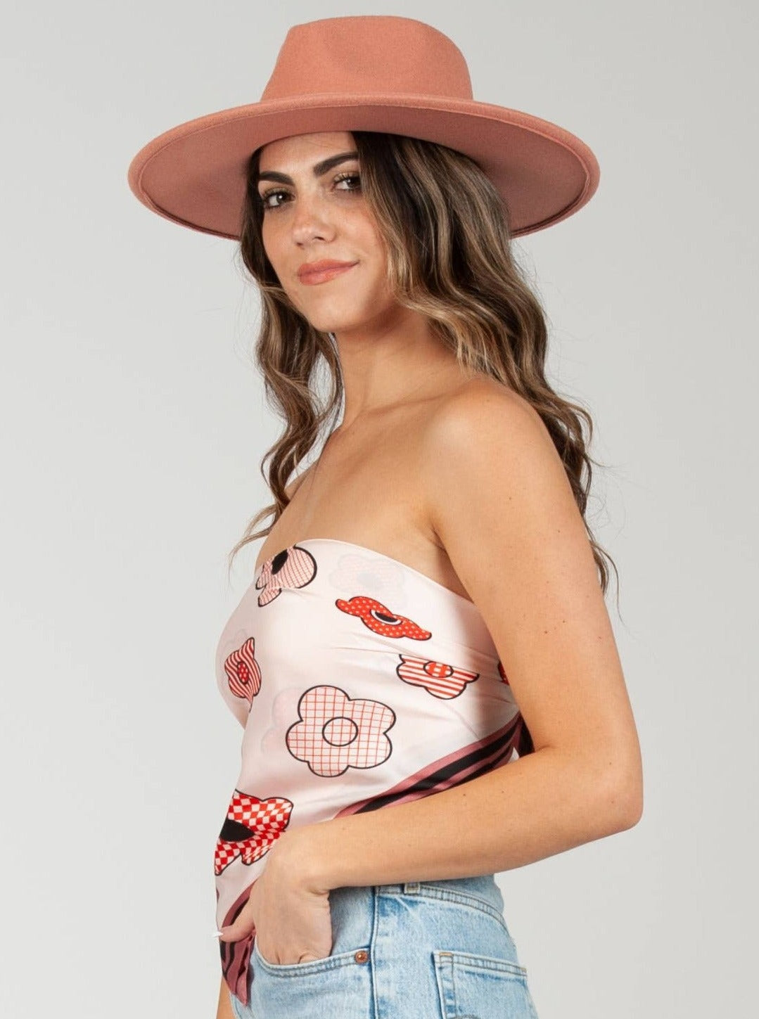 MARIANNE SATIN SCARF-PINK POWER