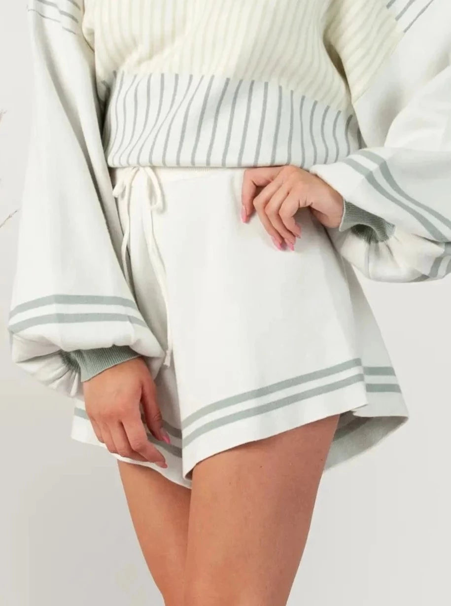 MATCHING SWEATER & SHORTS