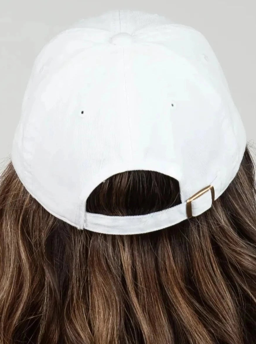 WHITE BASEBALL CAP