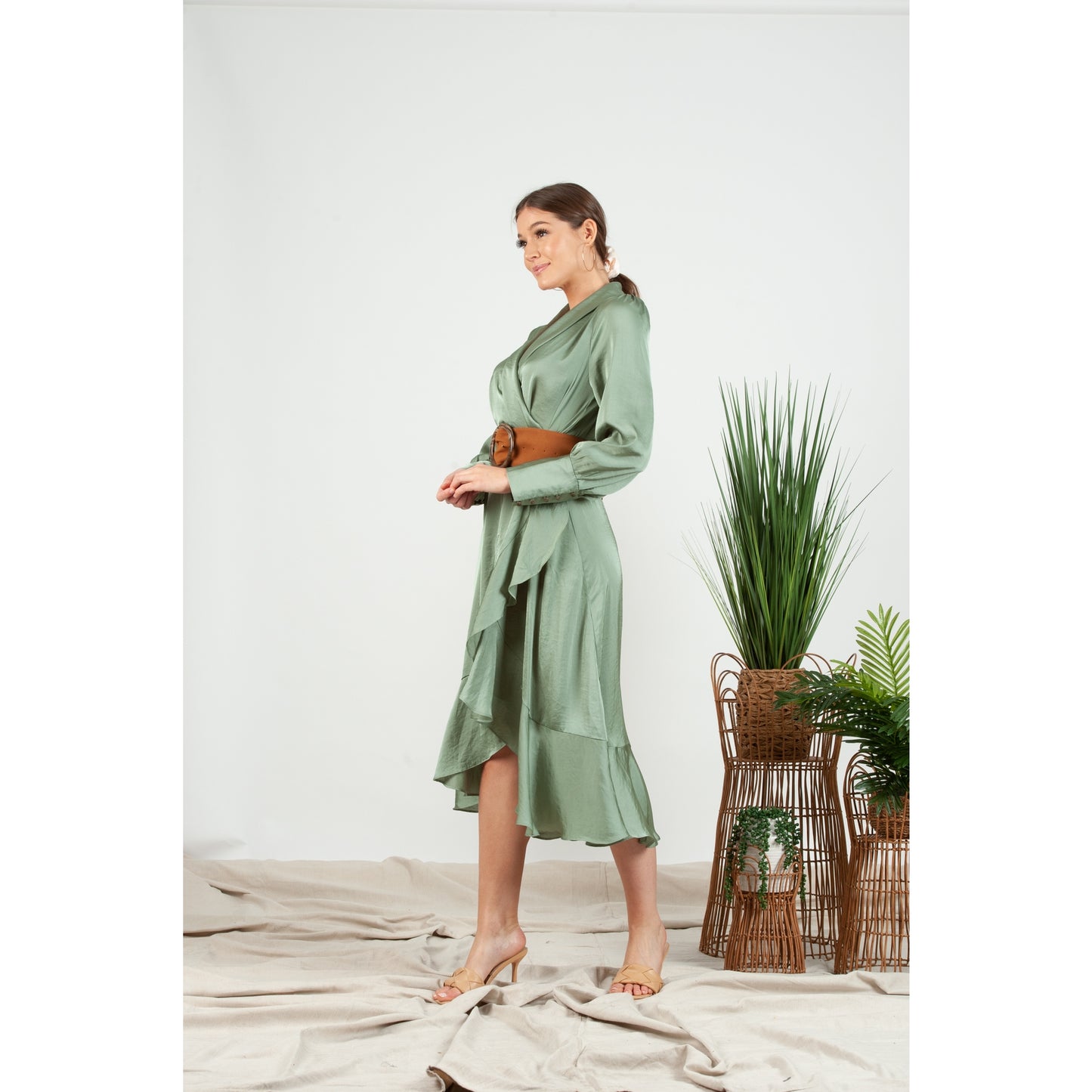 DEEANN WRAP DRESS-GREEN