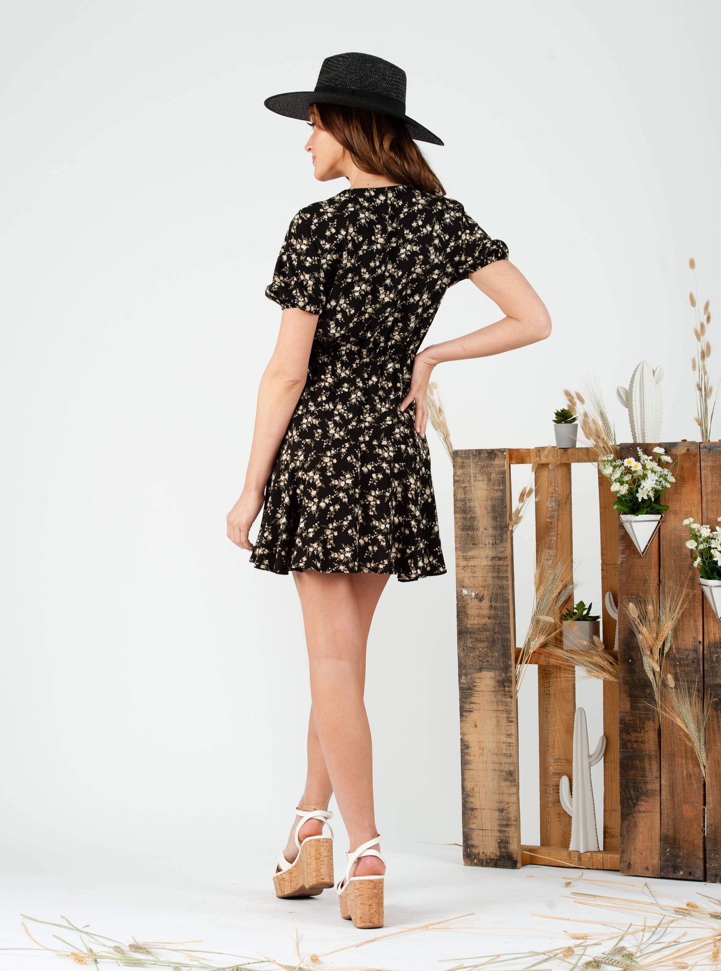 SANSKRIT MINI S/S DRESS-BLACK FLORAL