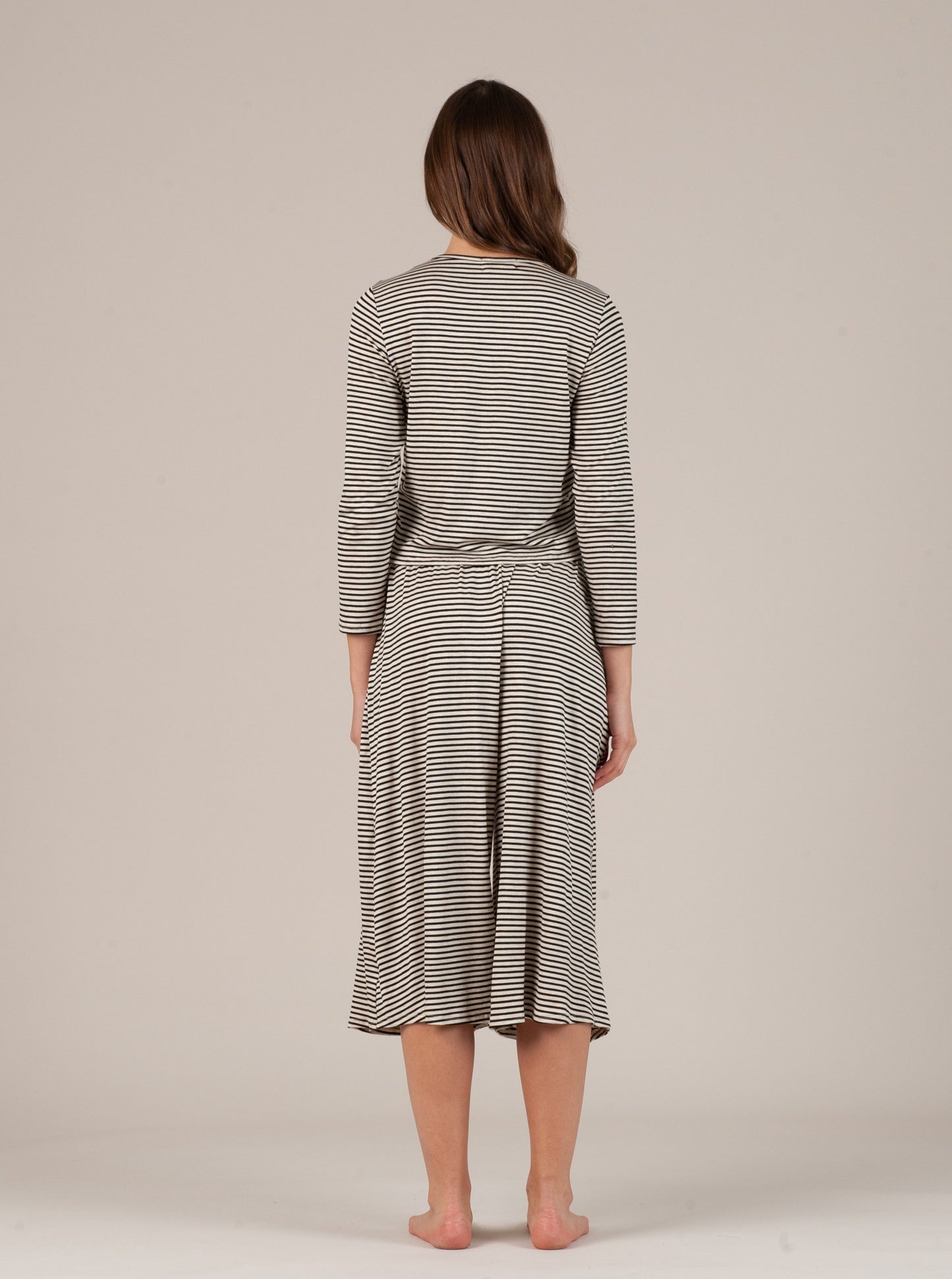 CALYPSO TOP-IVORY W/ BLACK STRIPES