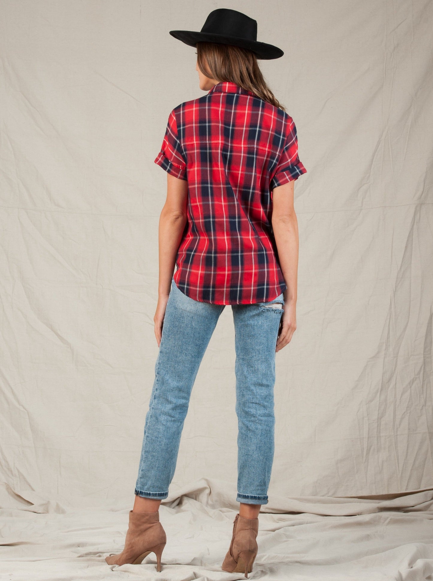 BILLY BUTTON DOWN TOP-RED PLAID