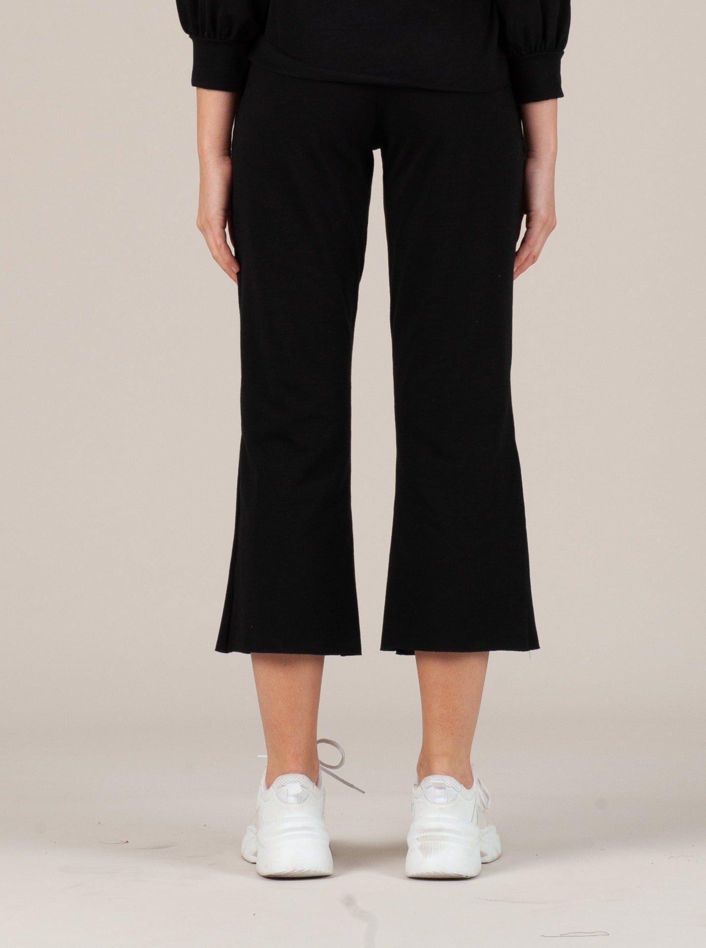 AUBRETTE CROPPED SWEATPANT-BLACK SLUB