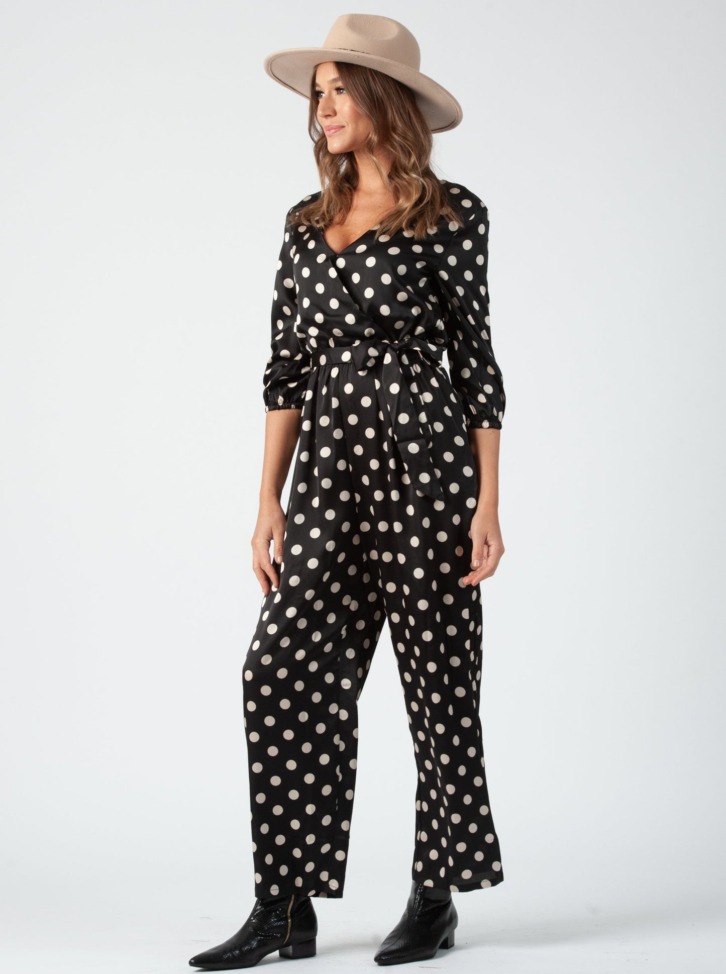 AMIYAH JUMPSUIT-BLACK POLKA DOT