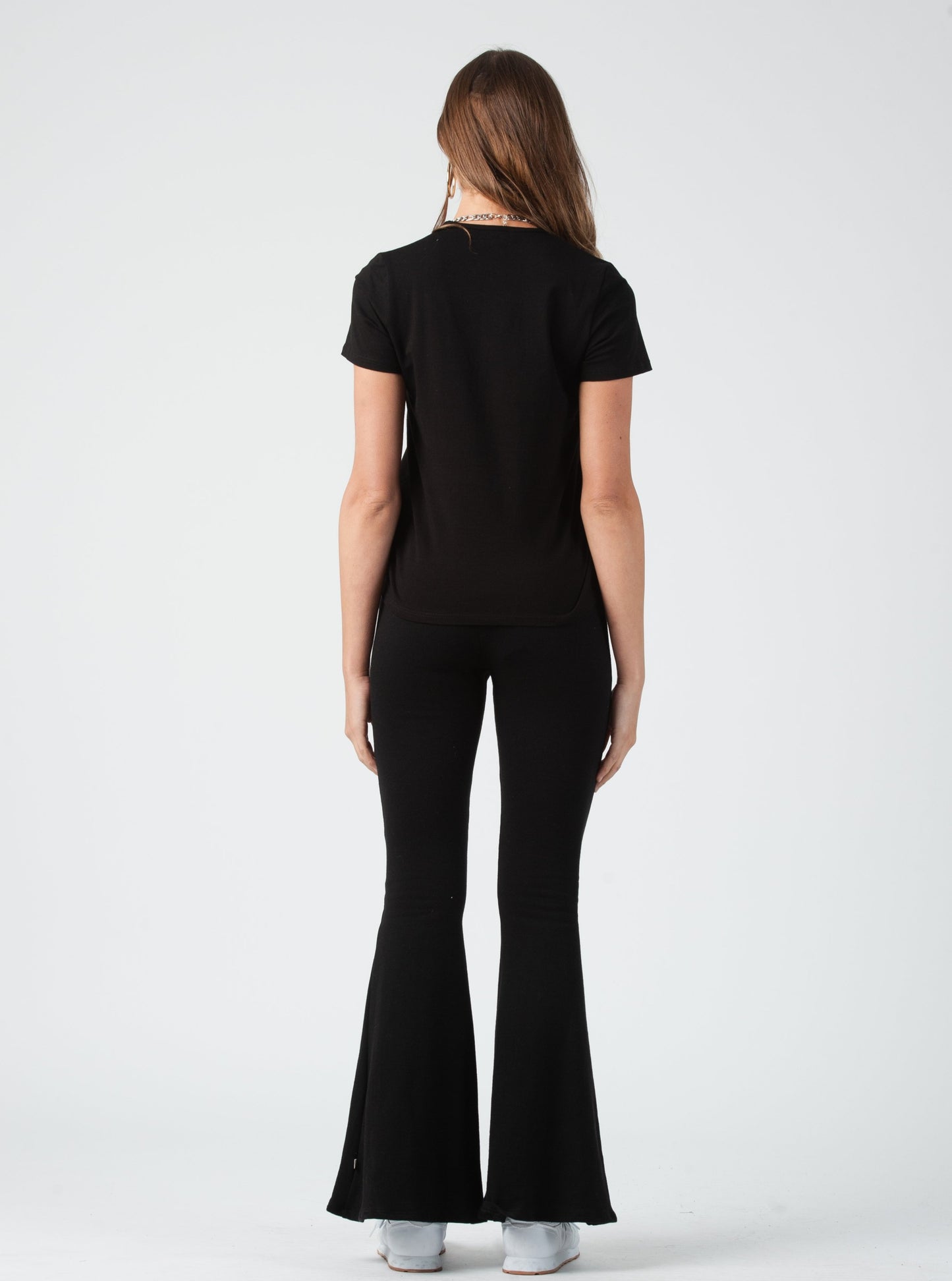 GRACE DEEP V NECK TOP-BLACK