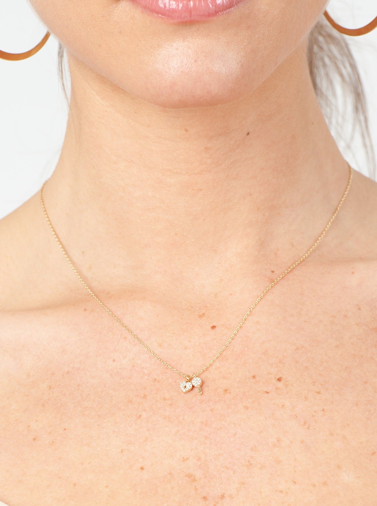 GLITZ HEART LOCK & KEY PENDANT NECKLACE