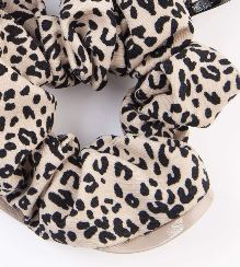 ANIMAL PRINT SCRUNCHIE