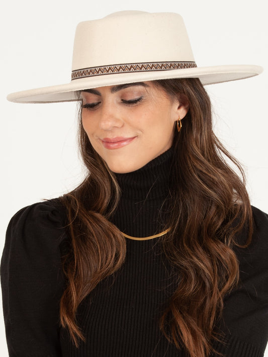 IVORY BOATER HAT
