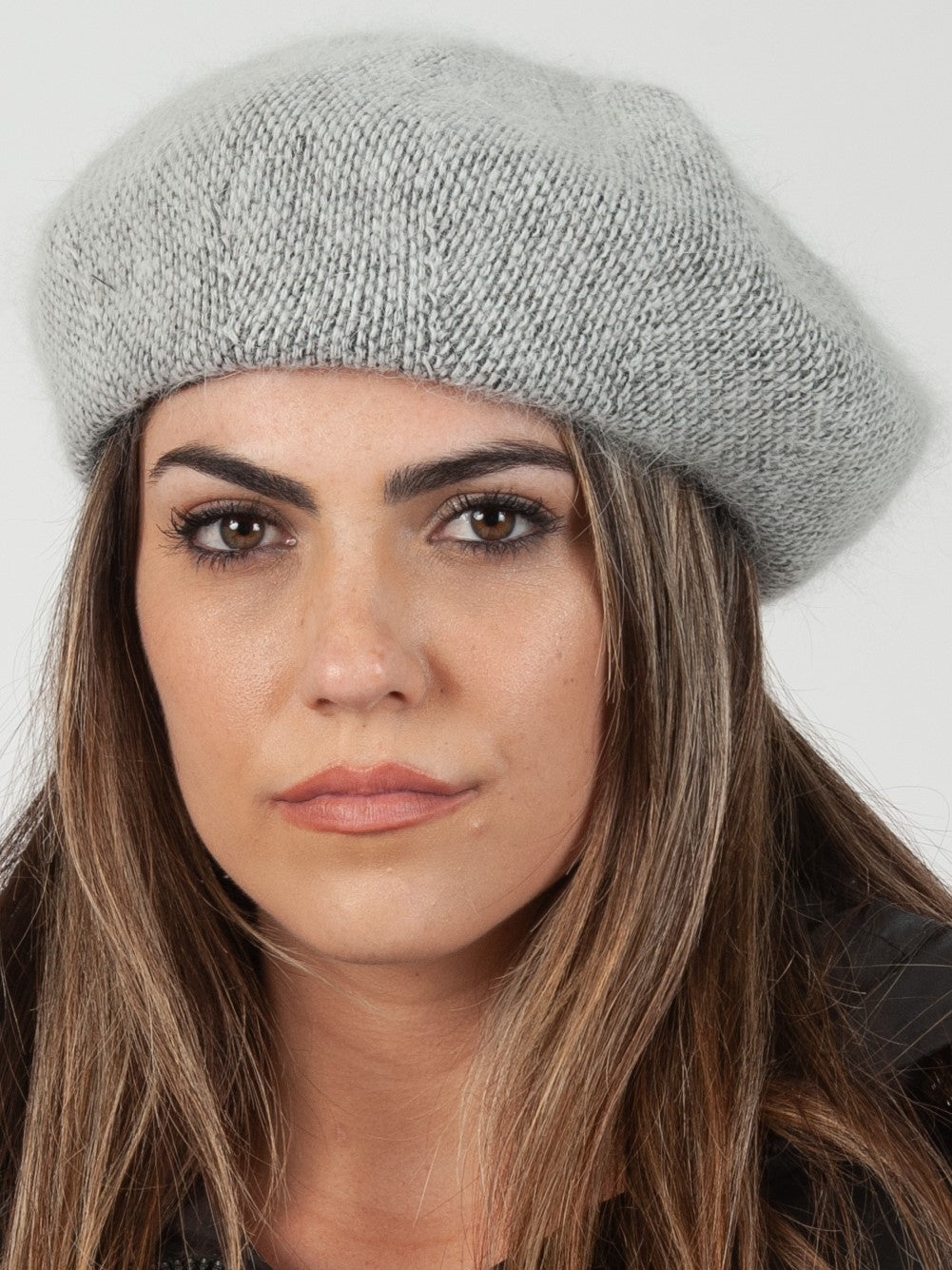 FUZZY BERET