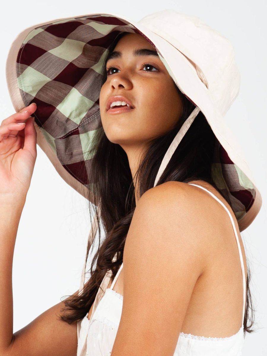 CHECKERED BUCKET HAT