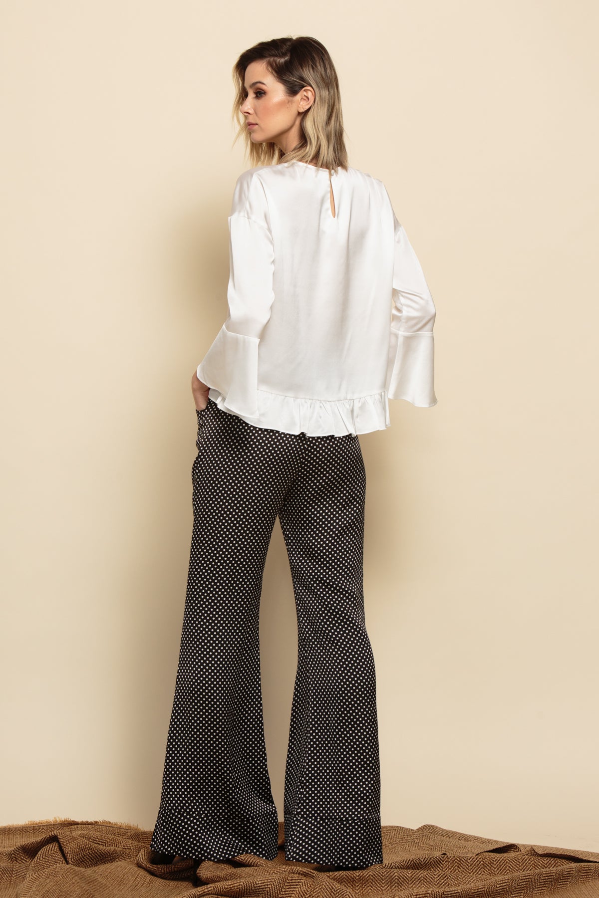 CAROLINE RUFFLE TOP-WHITE