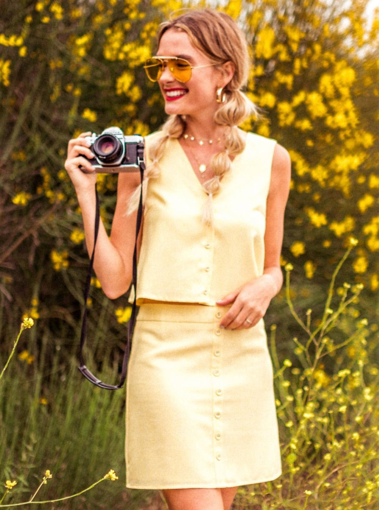 CHELSEA FRONT BUTTON SKIRT-CANARY