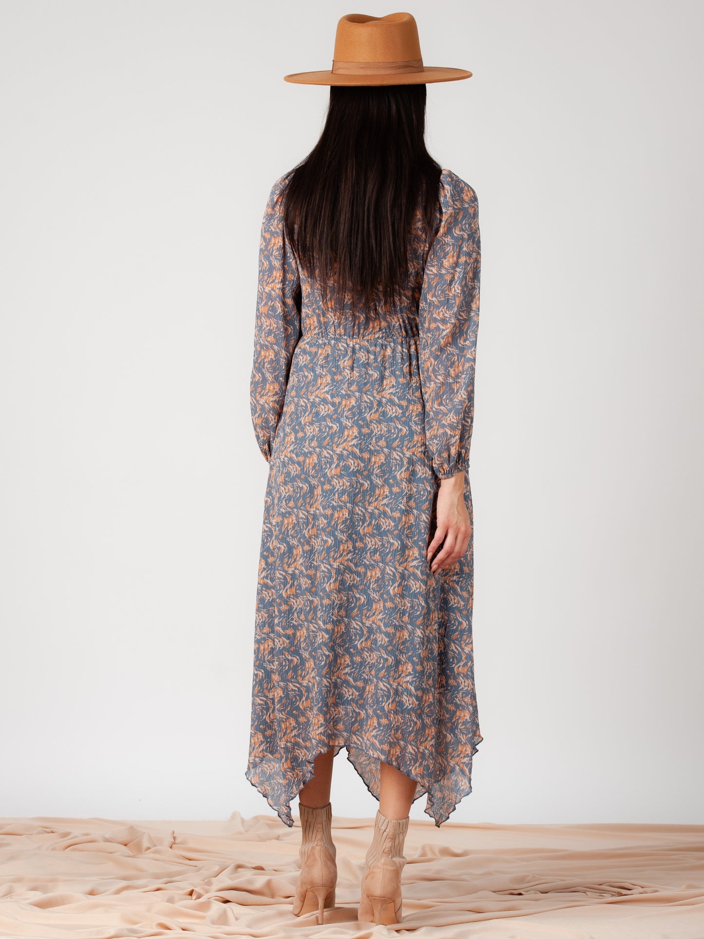 FLORAL MAXI DRESS