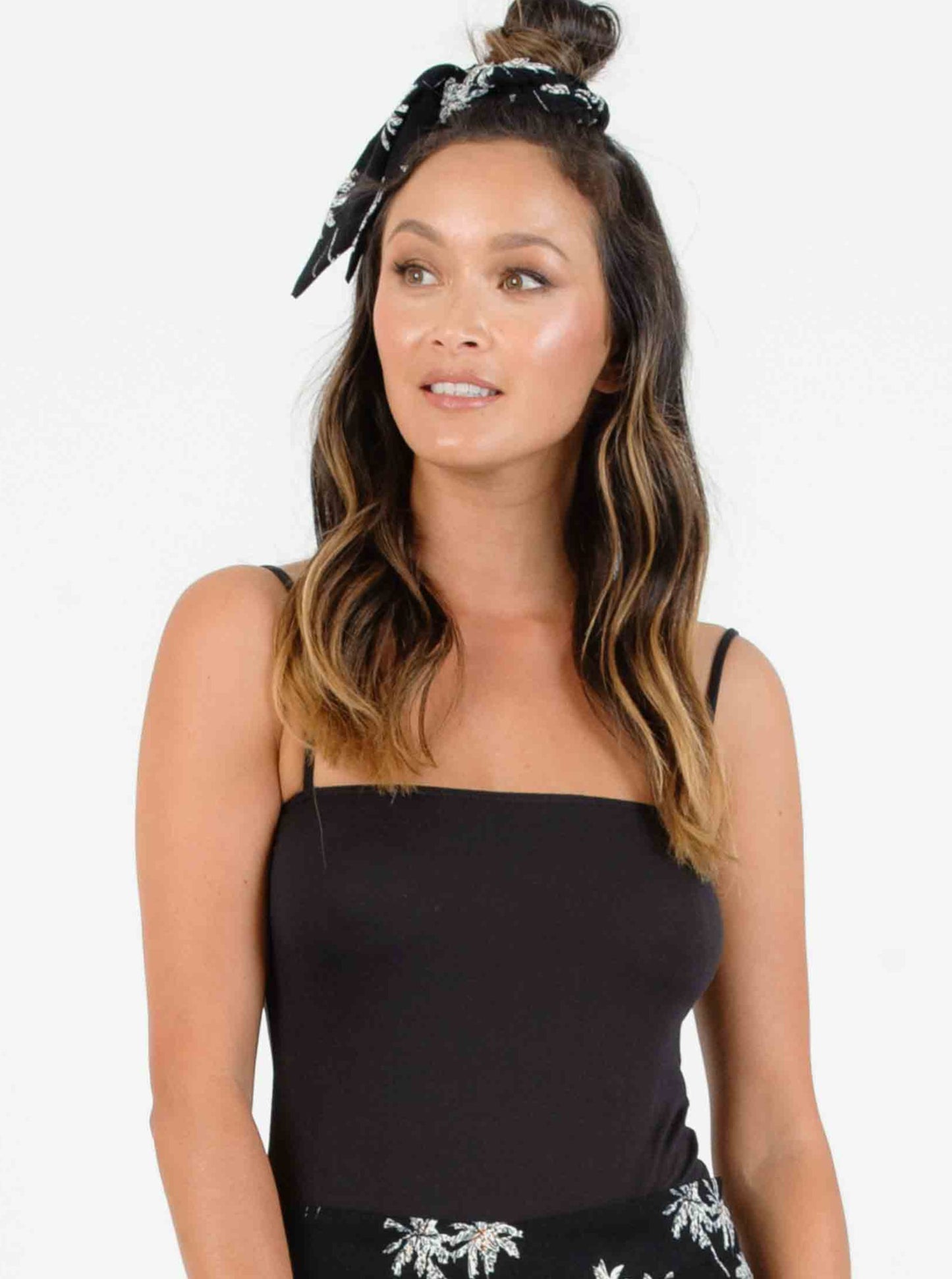 MILA RIBBED BODYSUIT-BLACK