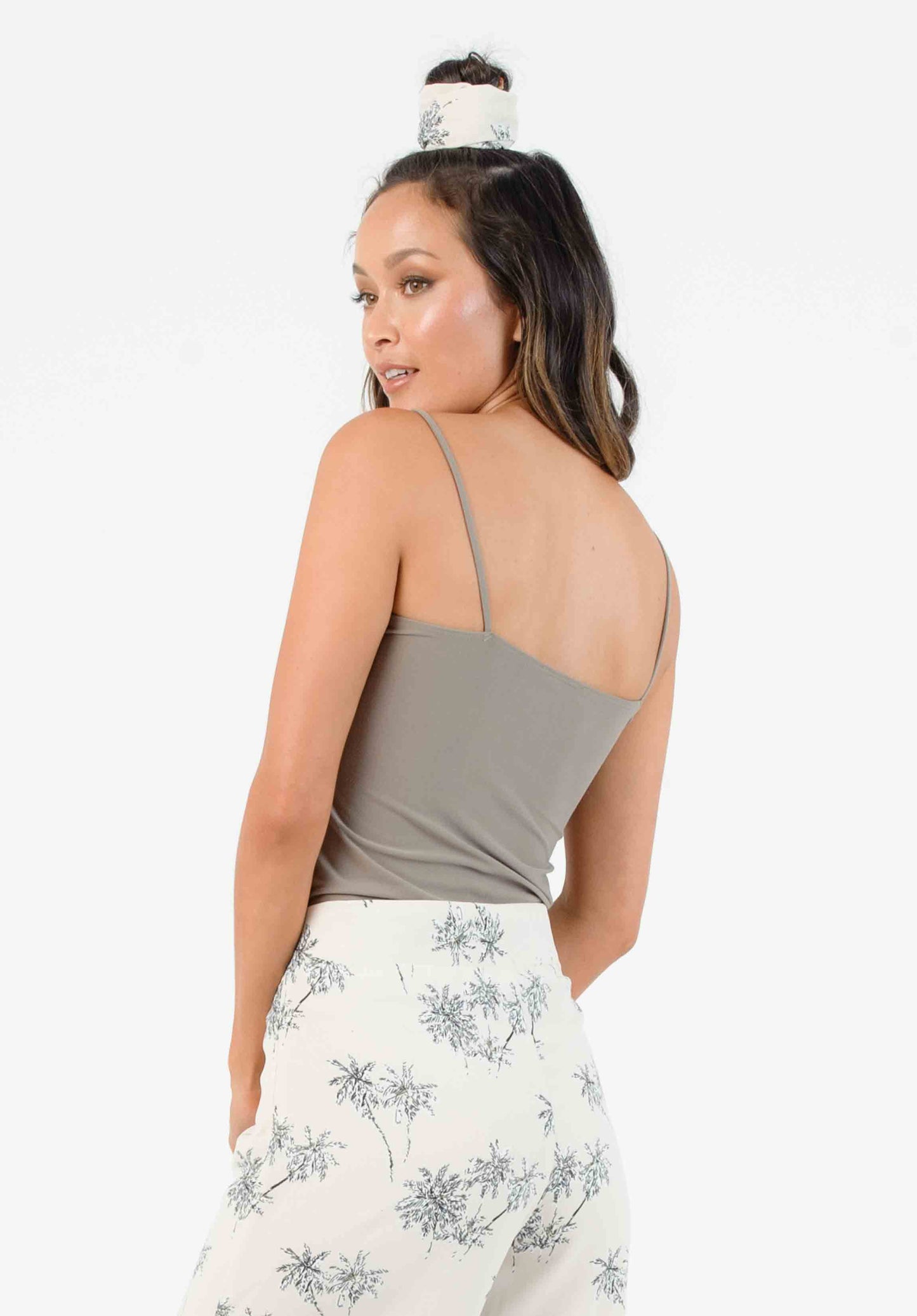 REILEY SQUARE NECK BODYSUIT-OLIVE