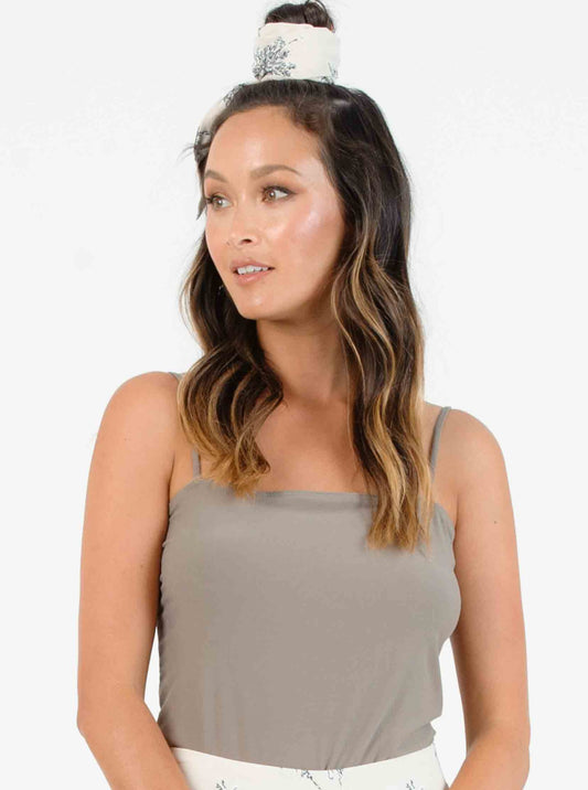 REILEY SQUARE NECK BODYSUIT-OLIVE
