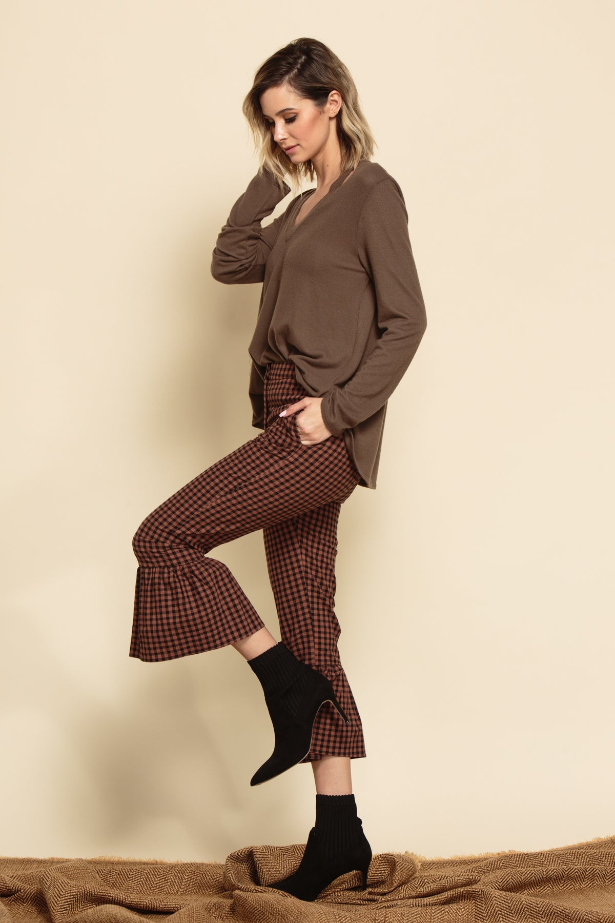 VALENTINA LONG SLEEVE HACCI TOP-OLIVE