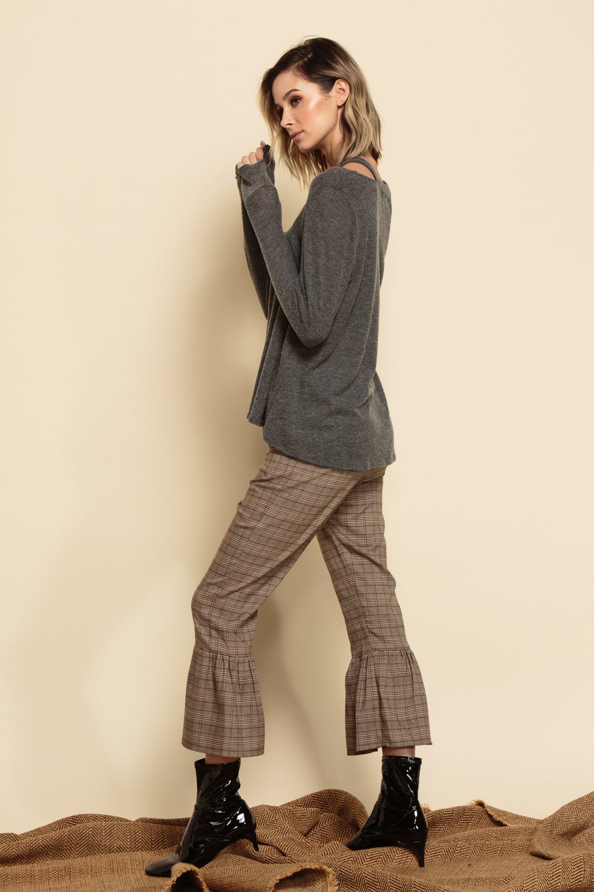 VALENTINA LONG SLEEVE HACCI TOP-GREY