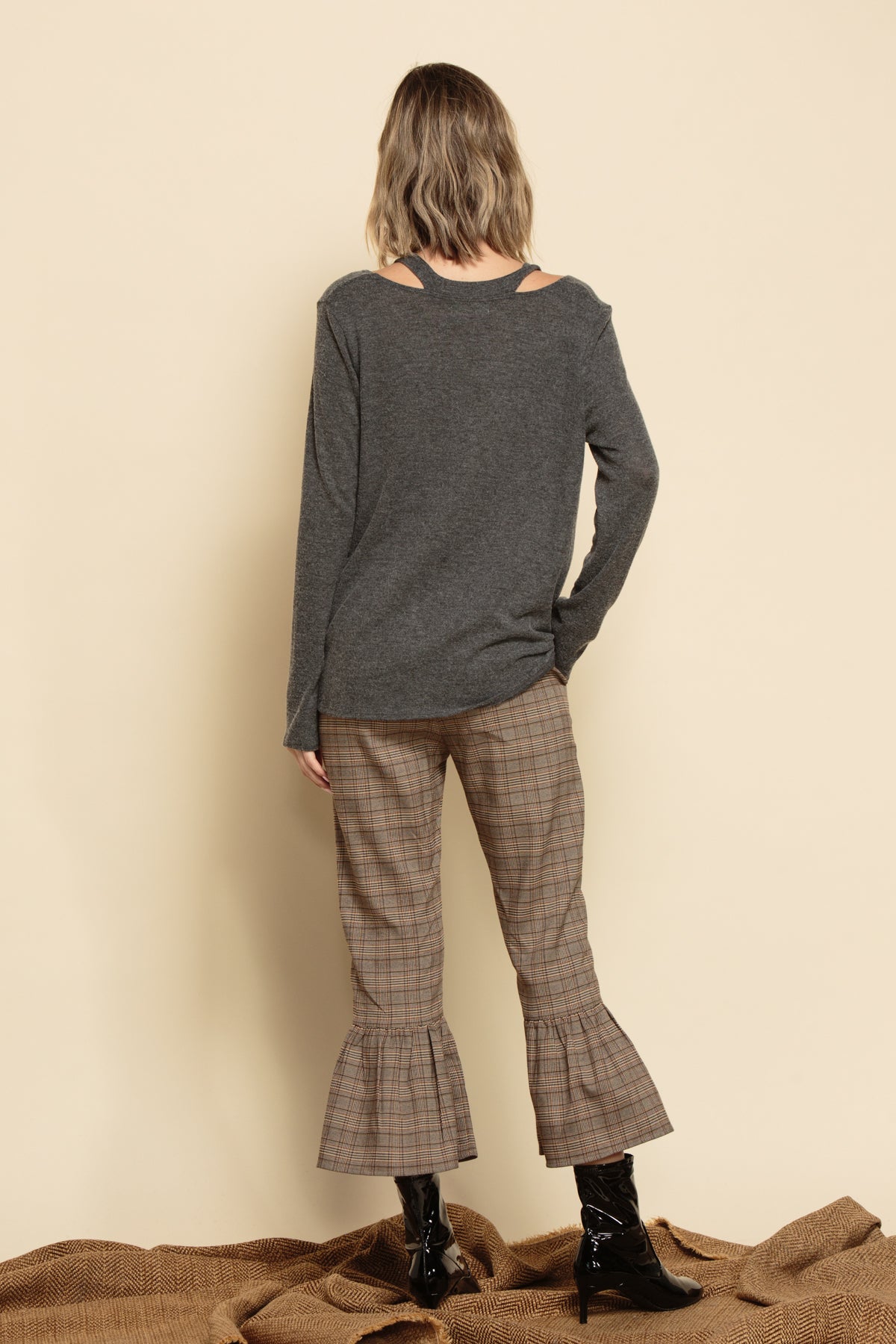 VALENTINA LONG SLEEVE HACCI TOP-GREY