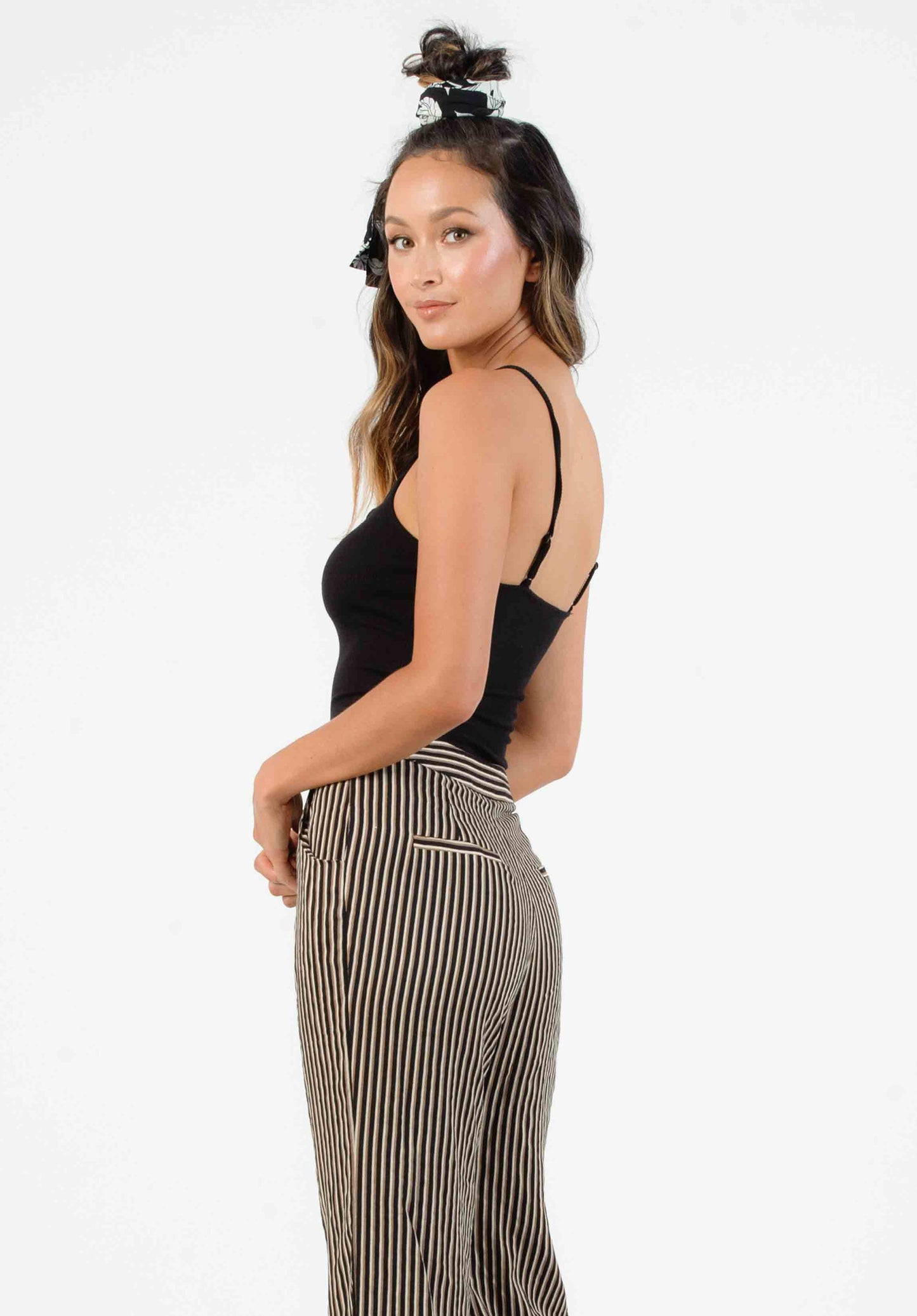 DALIAN BUTTON FRONT CAMI-BLACK