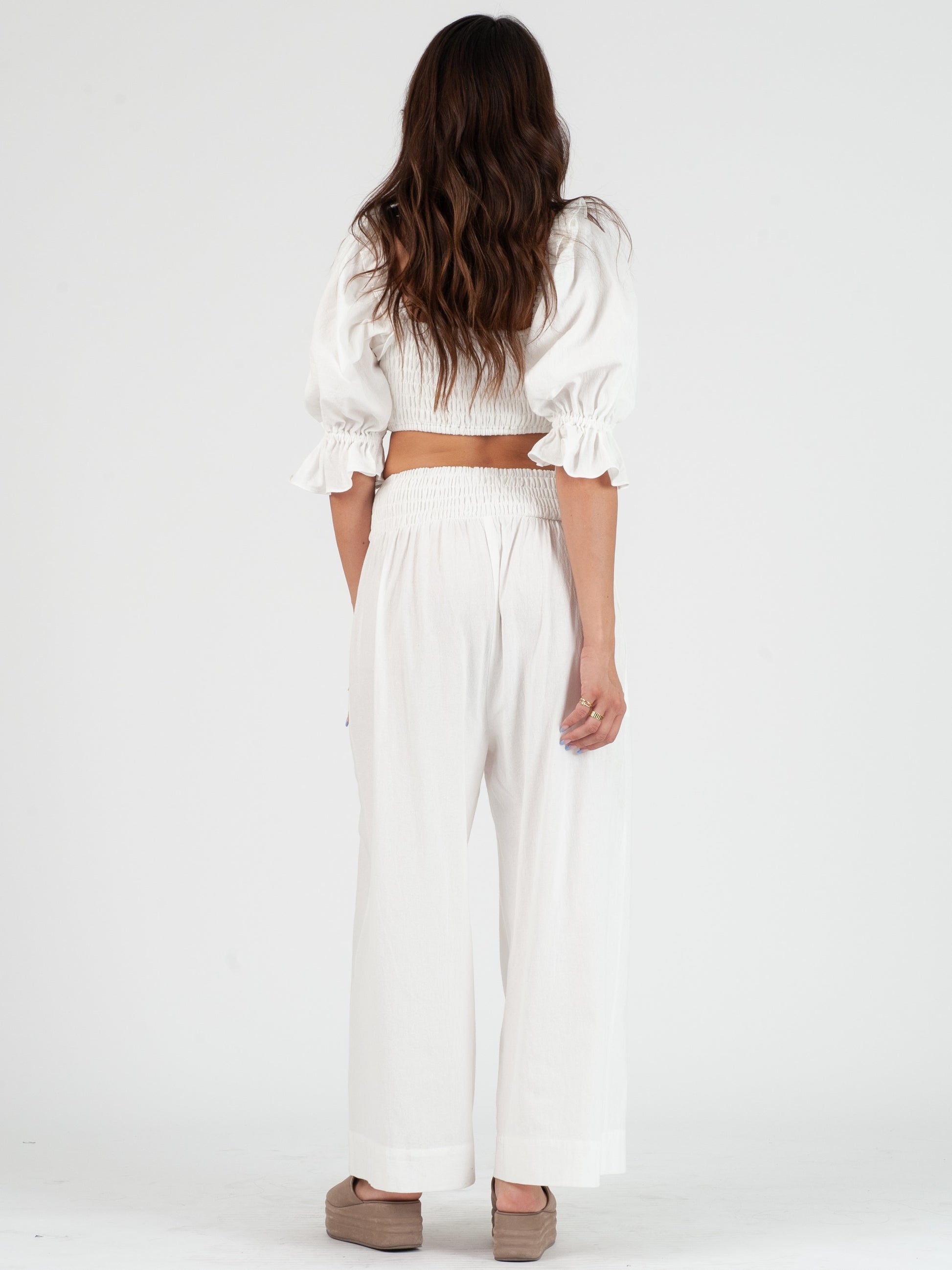 WHITE TWO PIECE SET