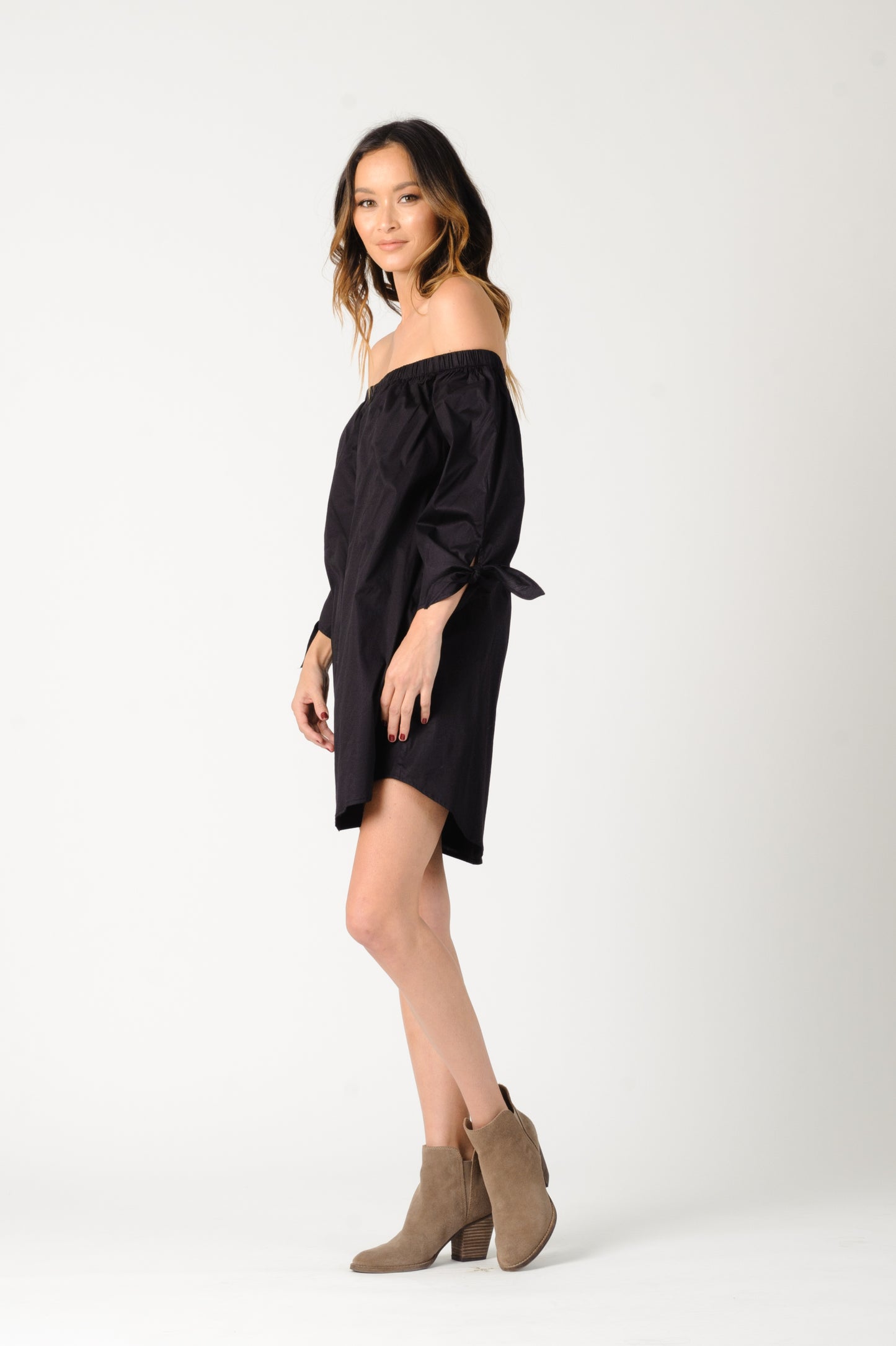 ELIANA OFF SHOULDER DRESS-BLACK