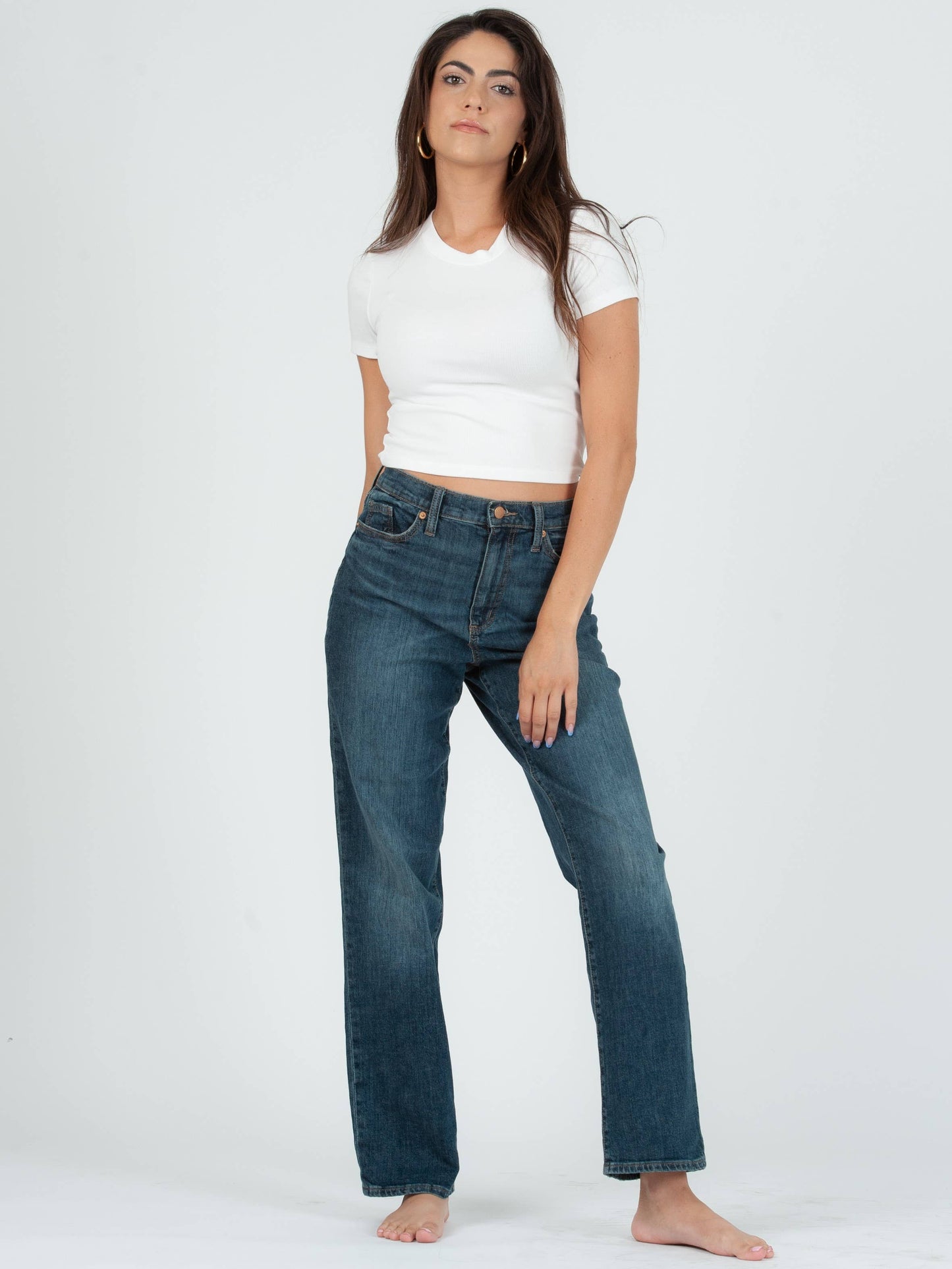 NICOLE ROUND NECK CROPPED TEE-WHITE