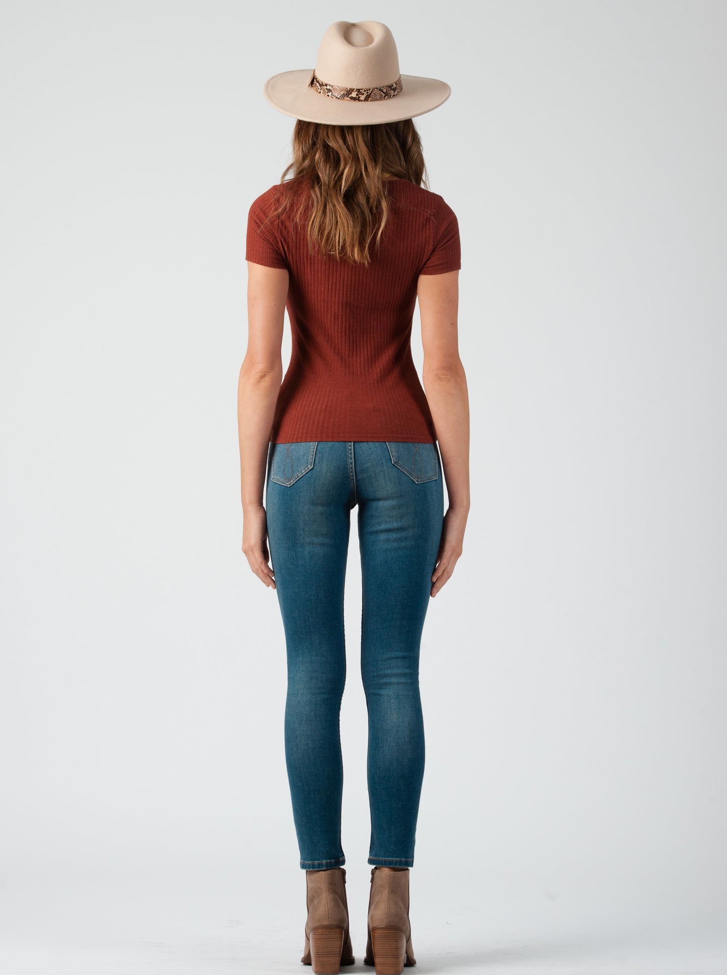 Women's Knit Ribbed Front Twist Top