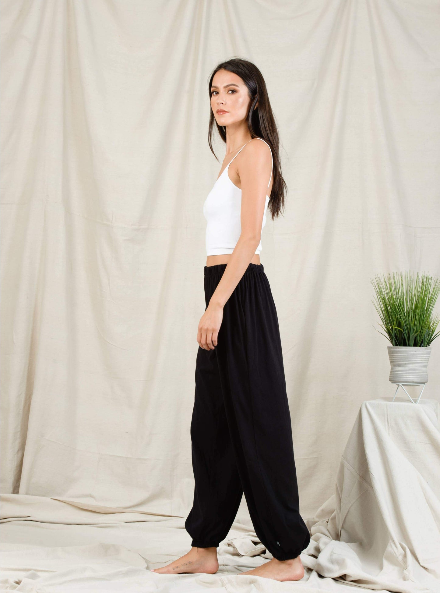 TAMMY BRAMI SEAMLESS TANK-WHITE