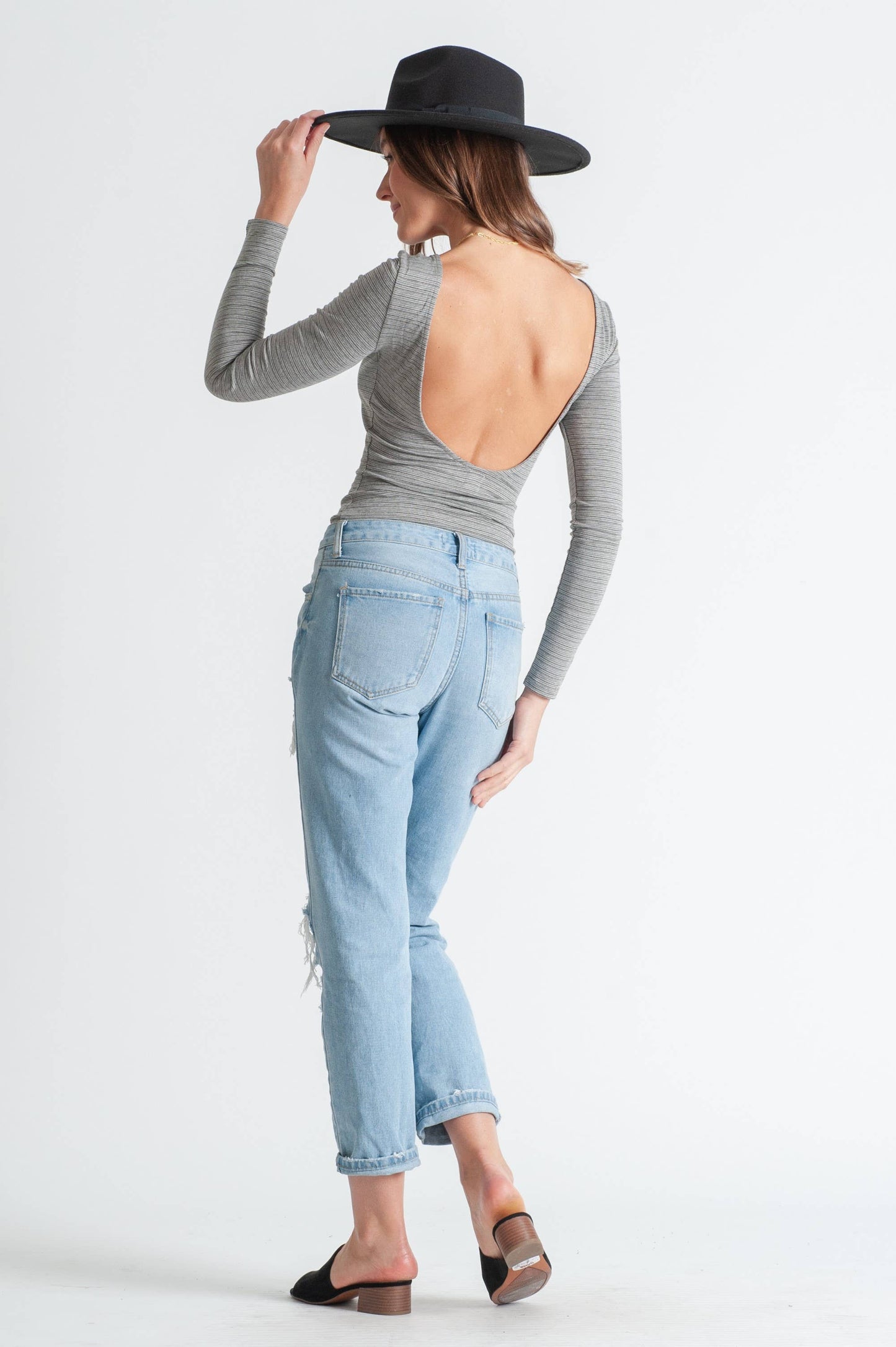 SCOOP BACK LS TOP-CHARCOAL