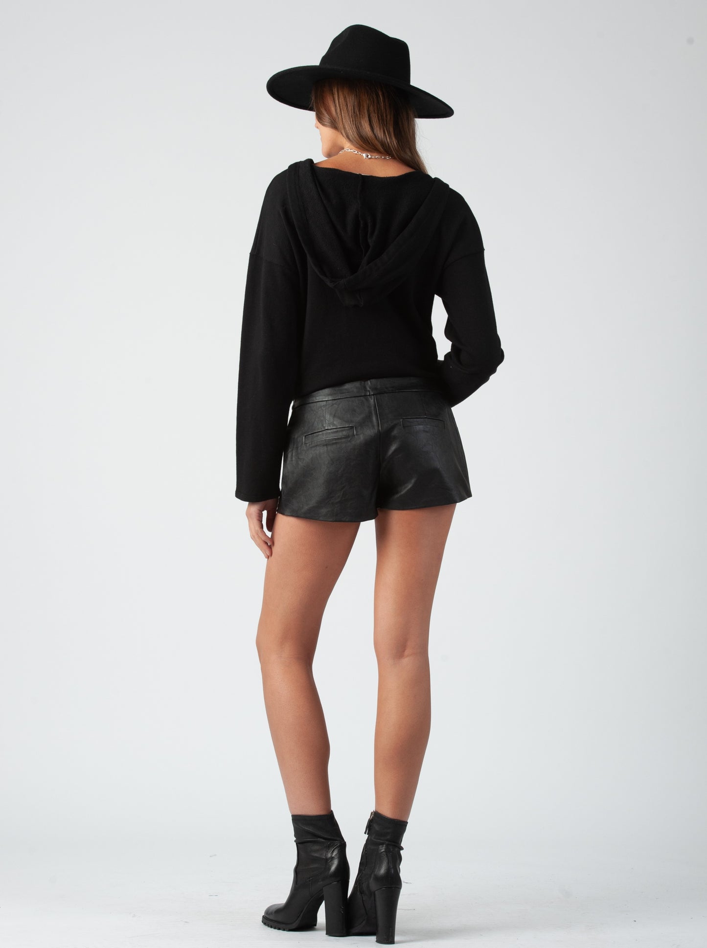 TIFF VEGAN LEATHER SHORTS-BLACK